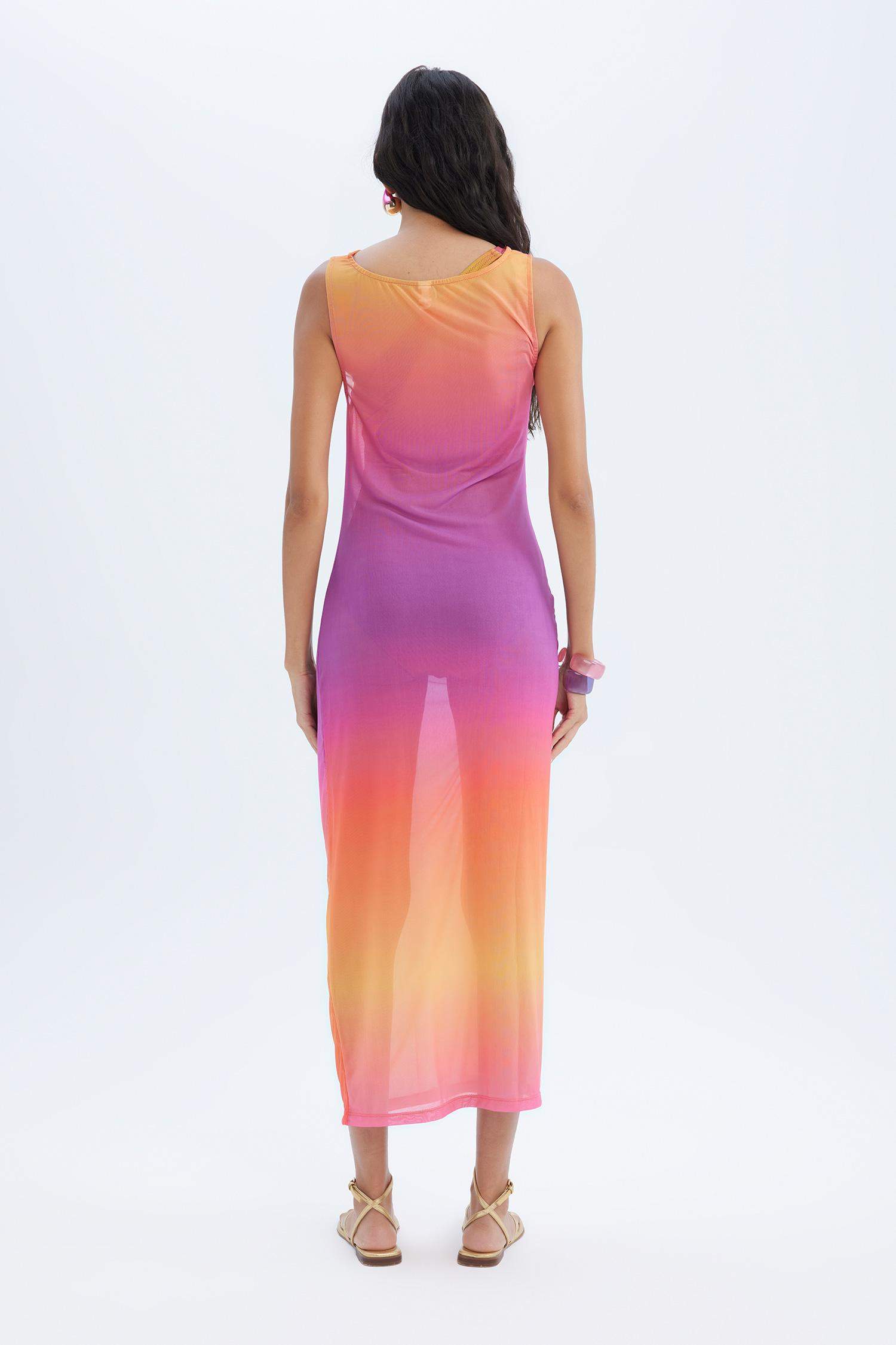 فستان بحر تول قصة عادية من Fall in Love