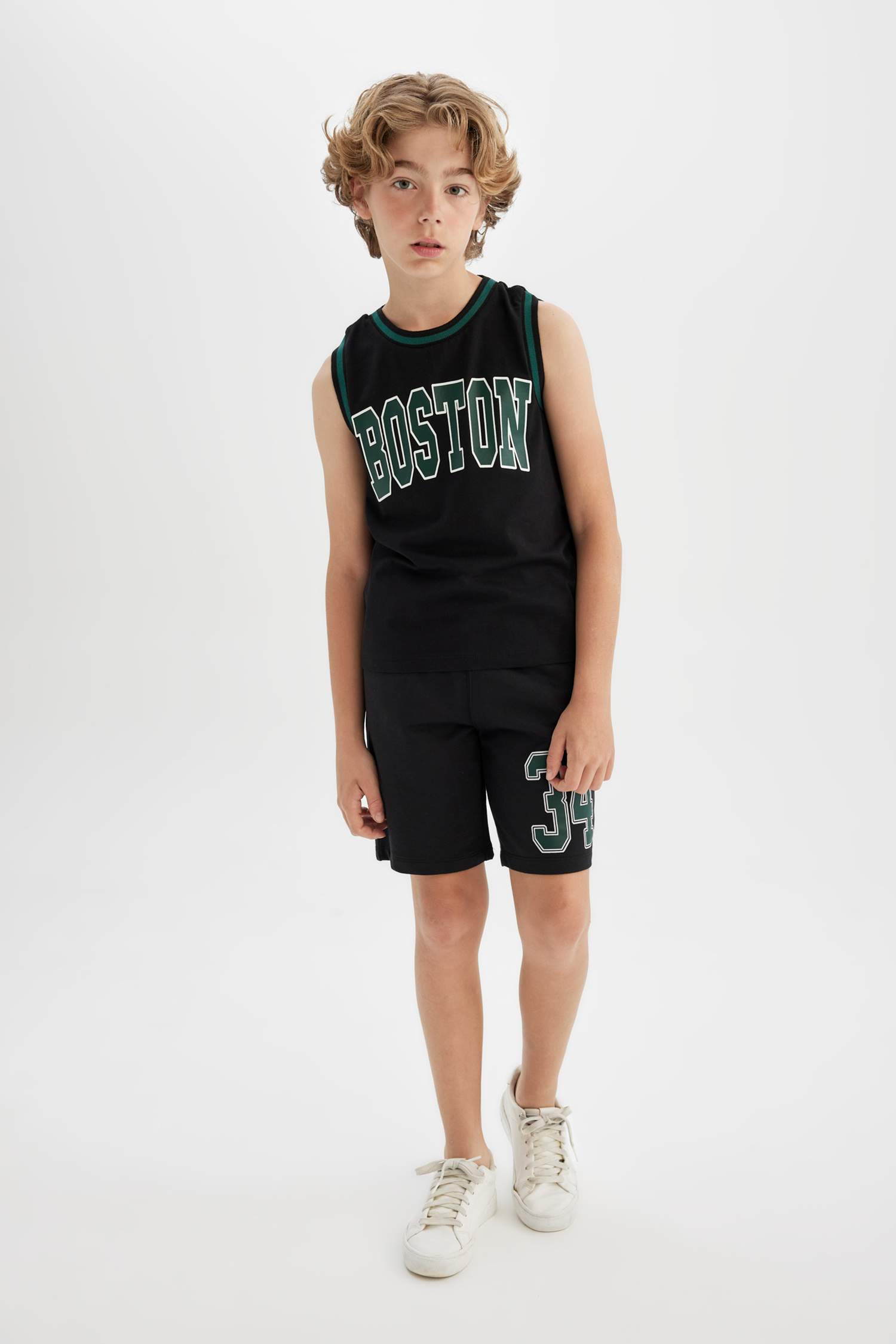 Ensemble De T-Shirt à Manches Courtes Imprimé et Short pour Garçon