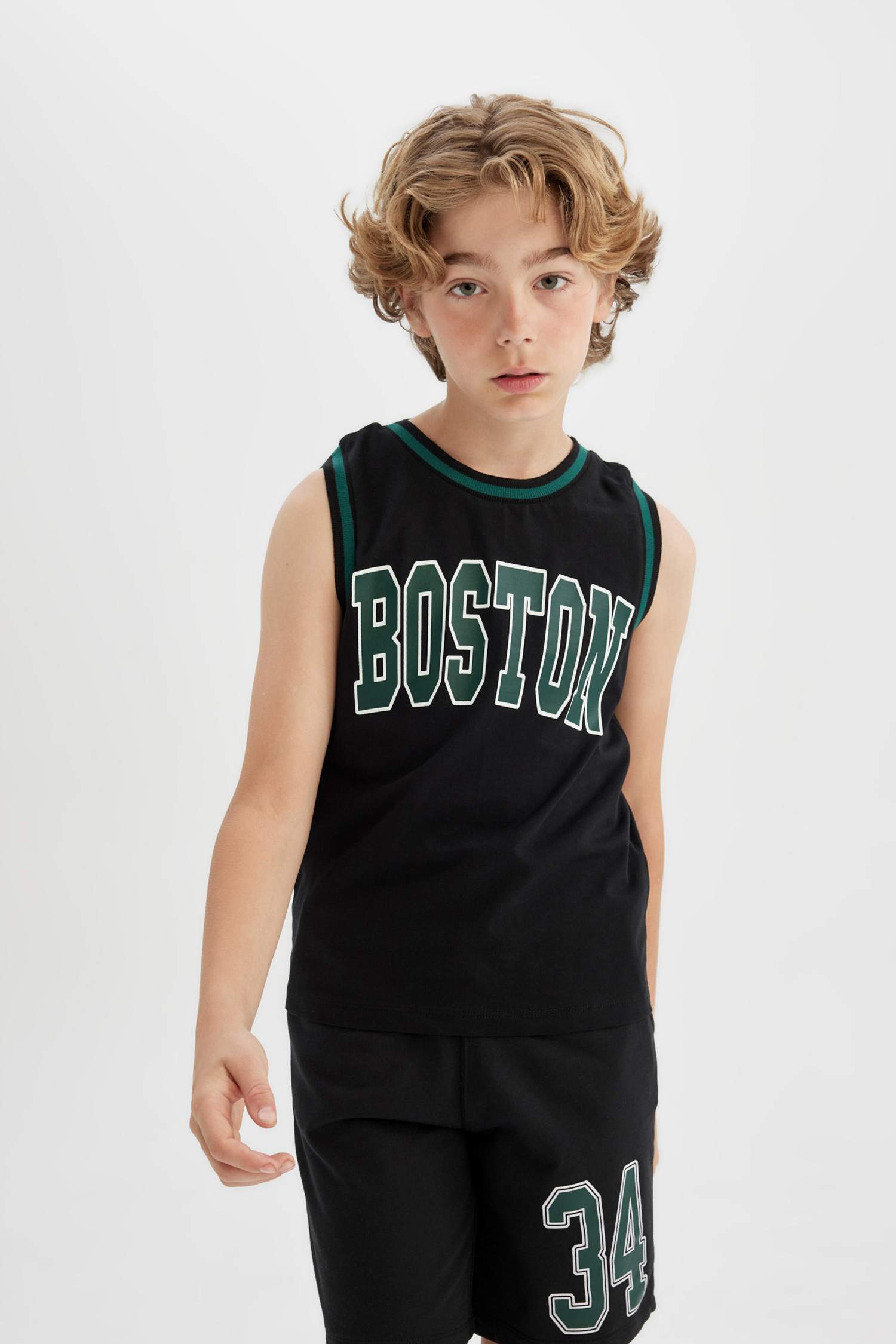 Ensemble De T-Shirt à Manches Courtes Imprimé et Short pour Garçon