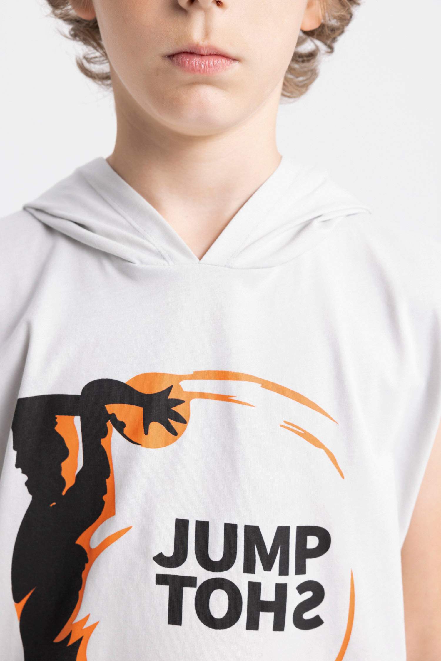 طقم ولادي شورت وتيشيرت - قطعتين