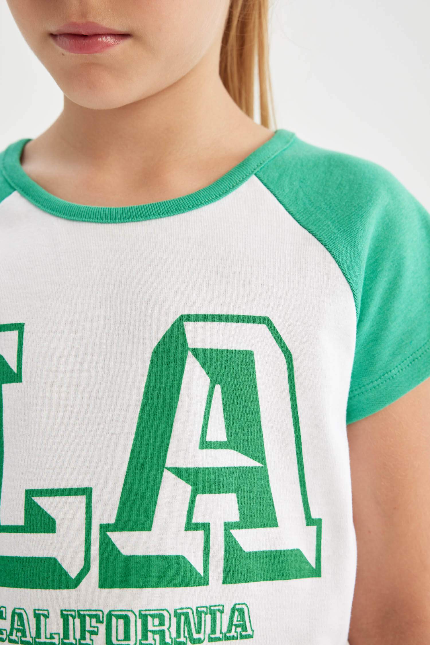 Girl Crew Neck Printed Short Sleeve T-Shirt