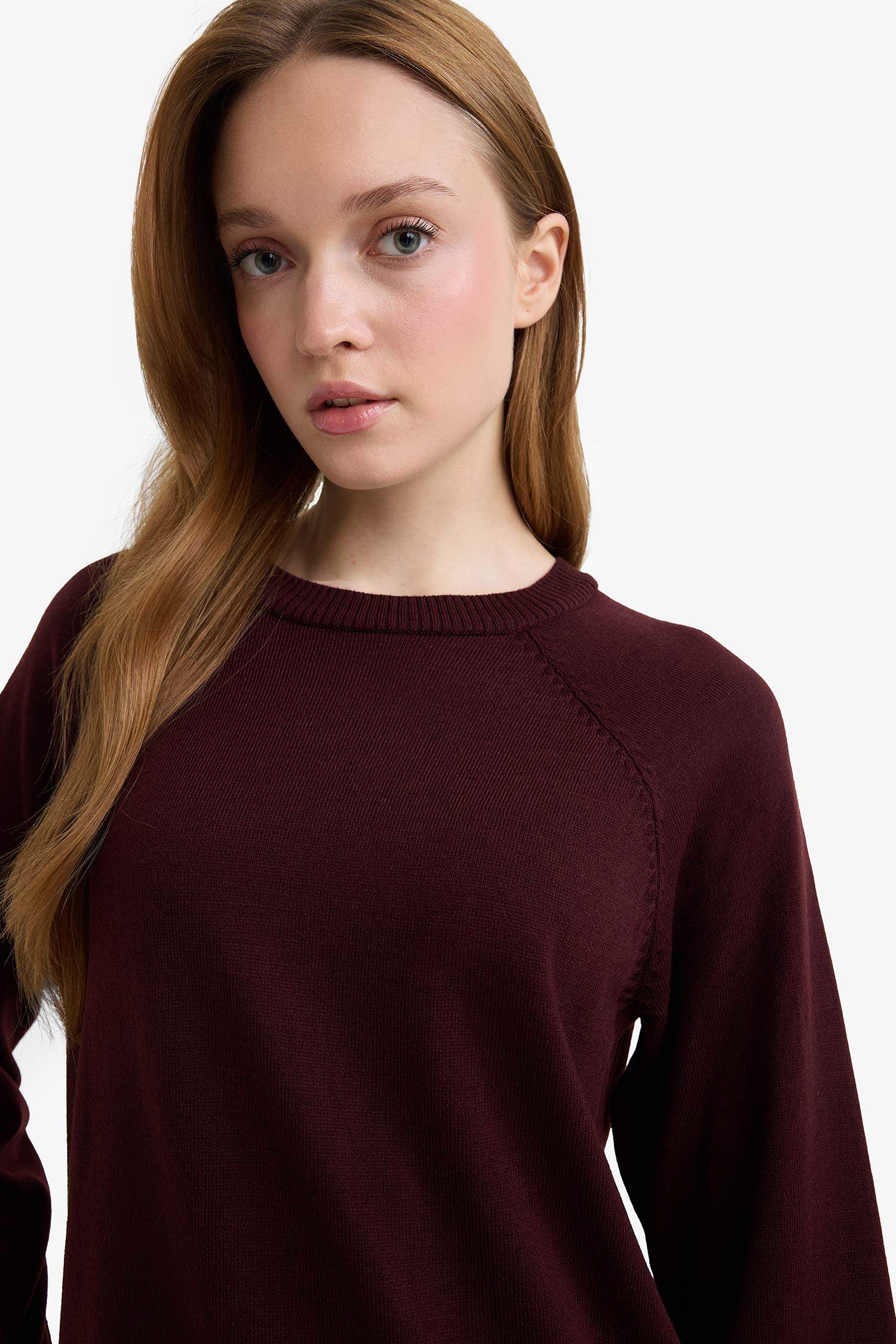 تونيك تريكو قصة عادية بياقة مستديرة