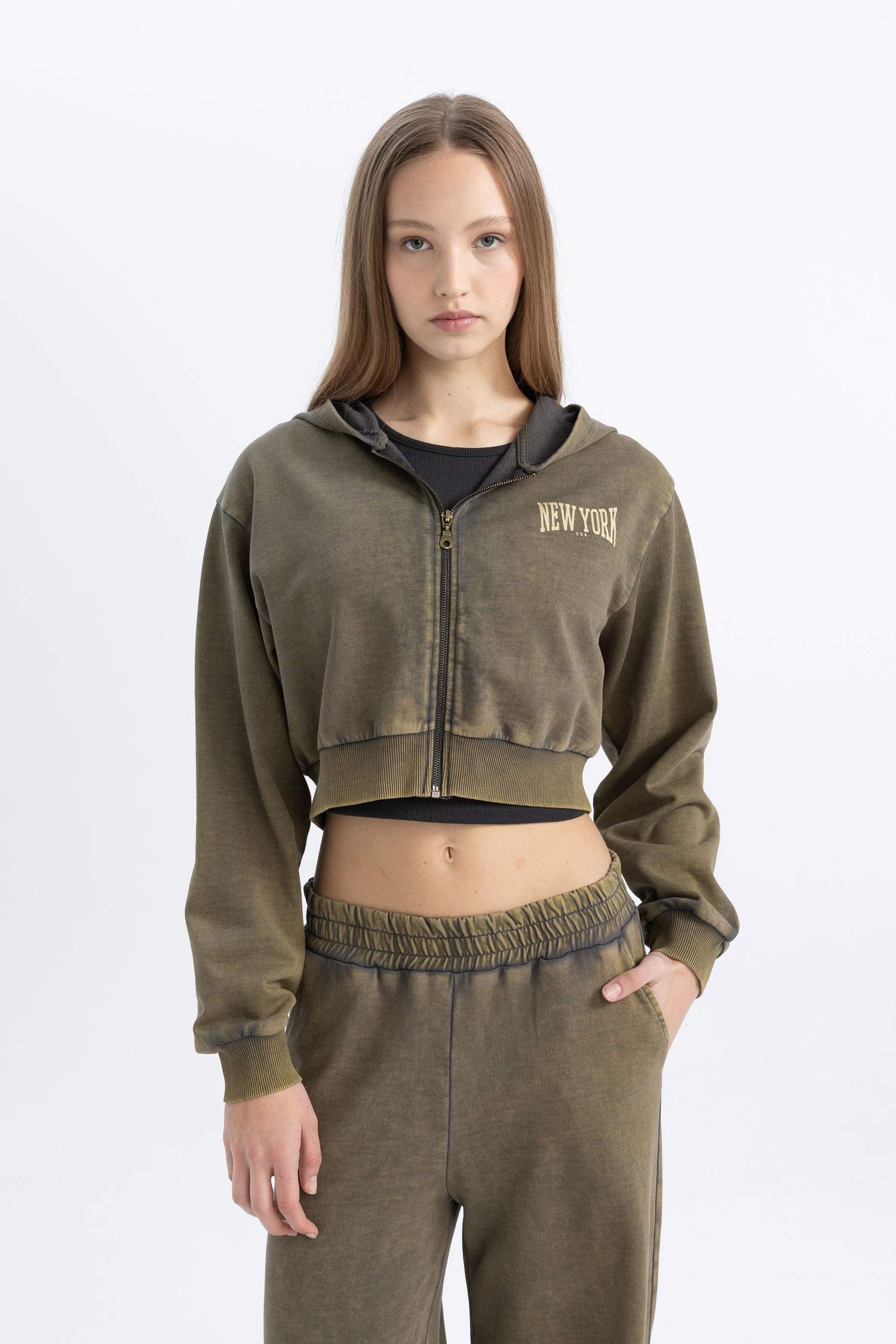 Crop Washed Faded Effect Printed Thick Fabric Cardigan