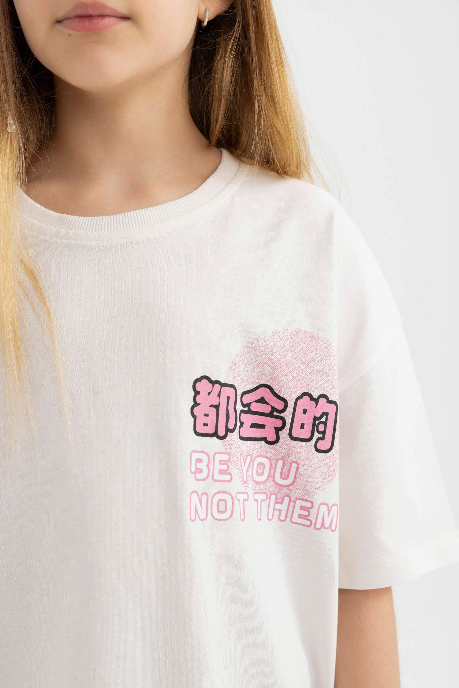 Girl's Oversize Fit Back Printed Short Sleeve T-Shirt