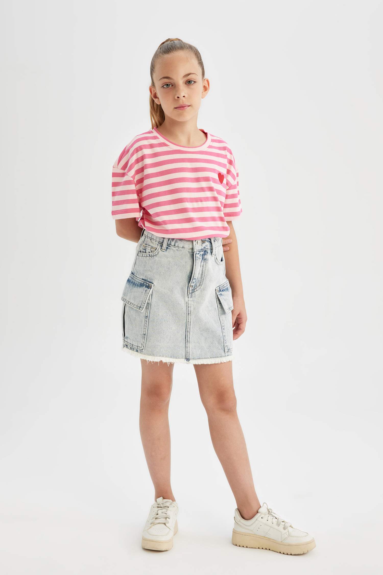 Girl Oversize Fit Crew Neck Printed T-Shirt