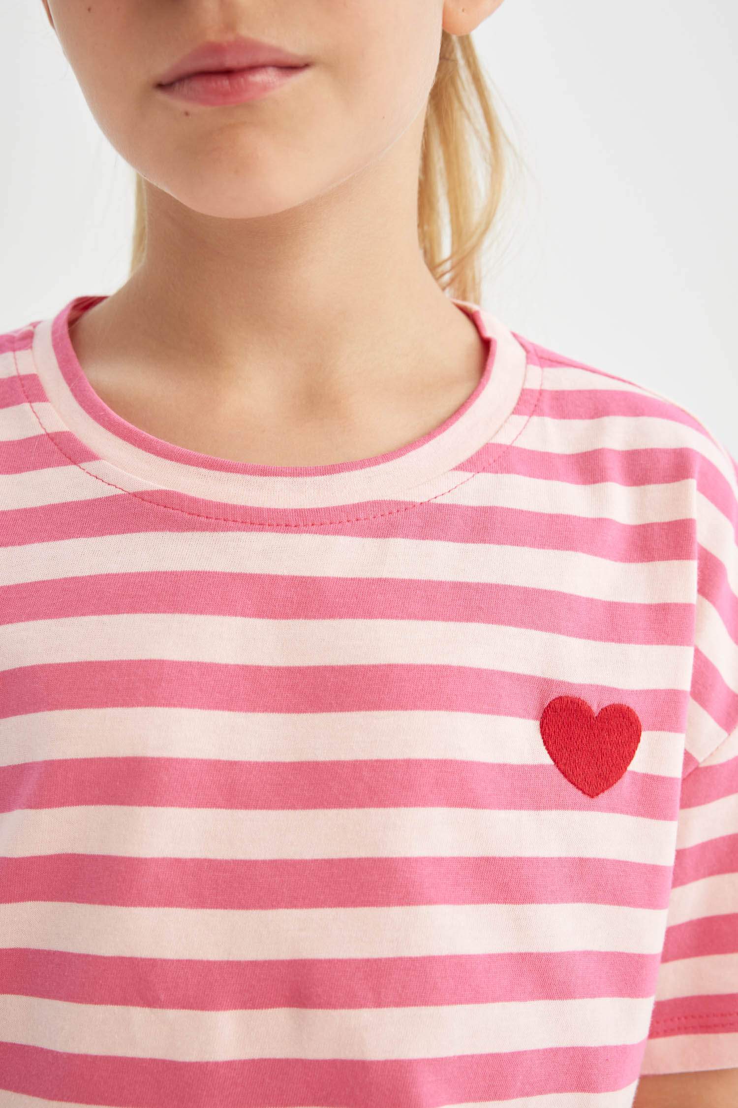 Girl Oversize Fit Crew Neck Printed T-Shirt