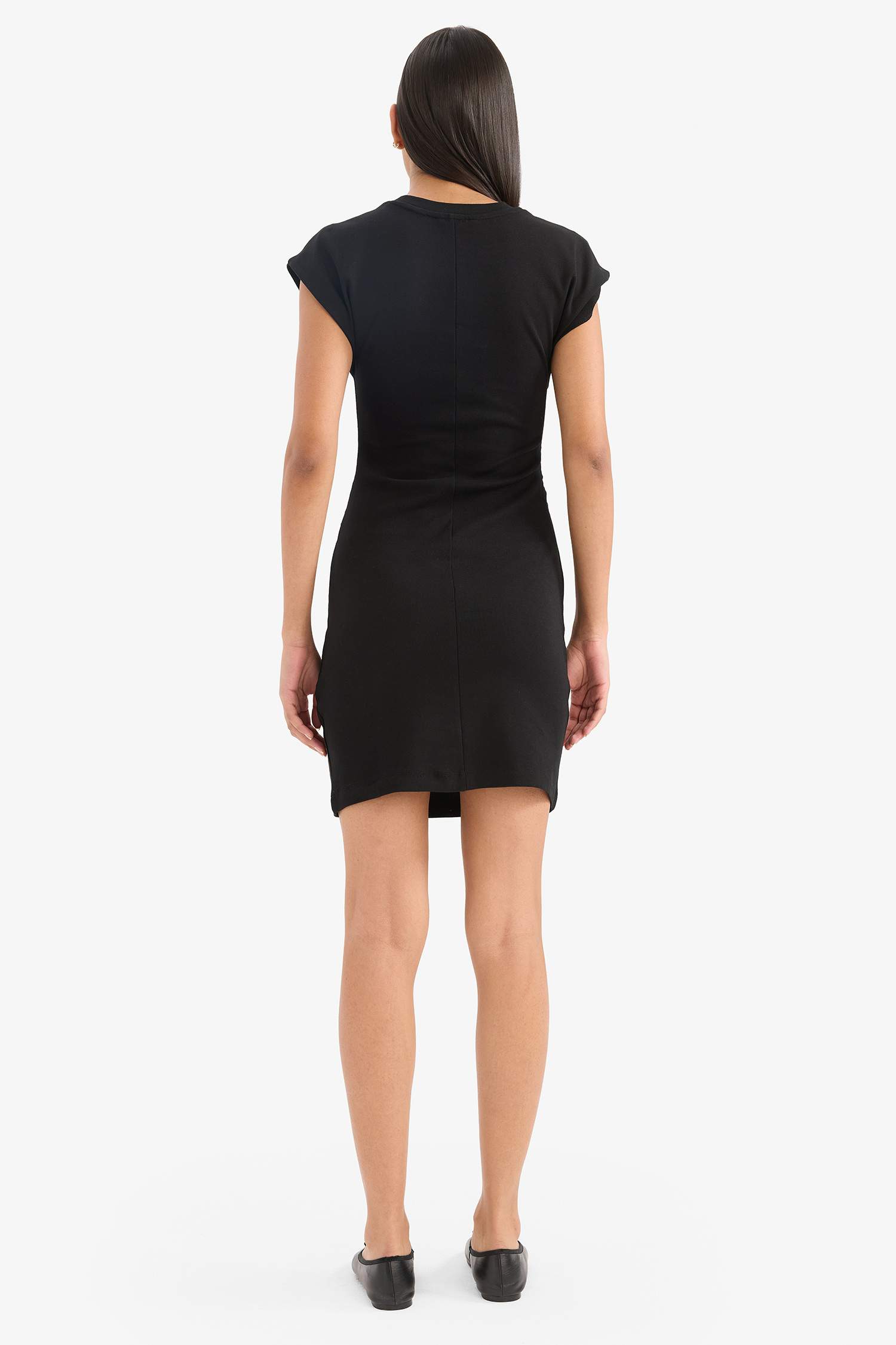 Bodycon Vücudu Saran Bisiklet Yaka Basic Düz Ribana Kolsuz Mini Elbise