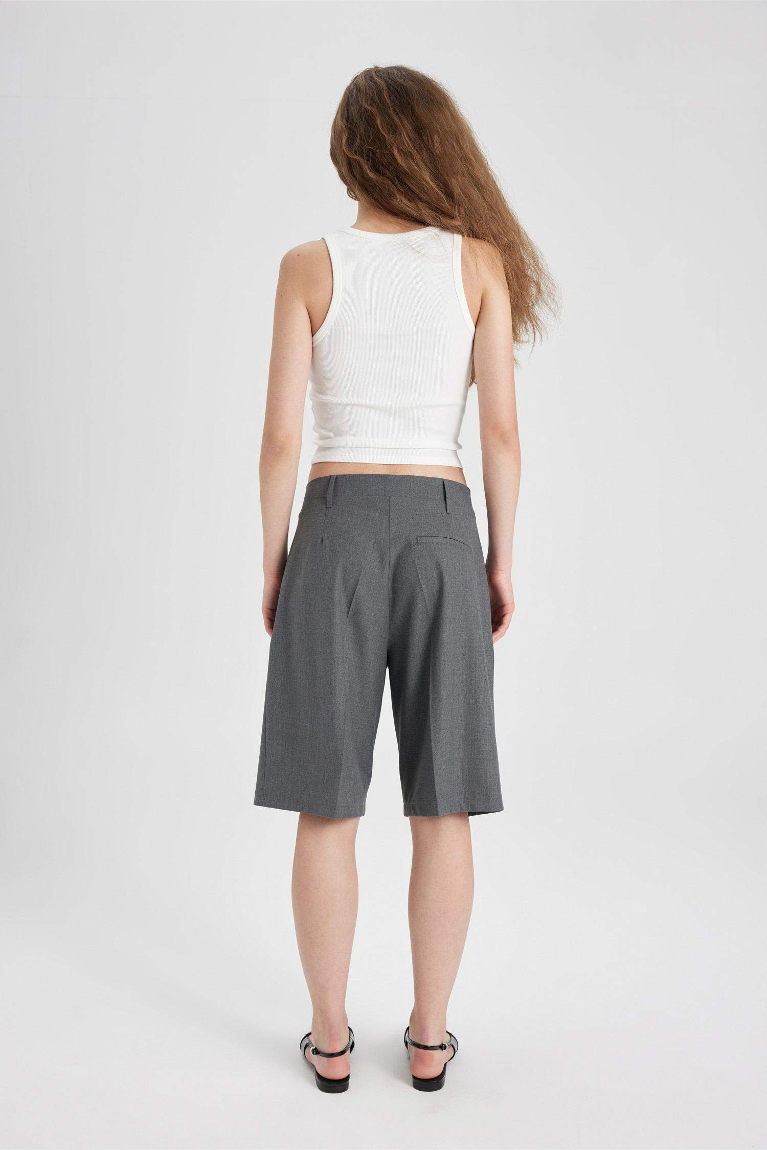 برمودا بخصر عالي