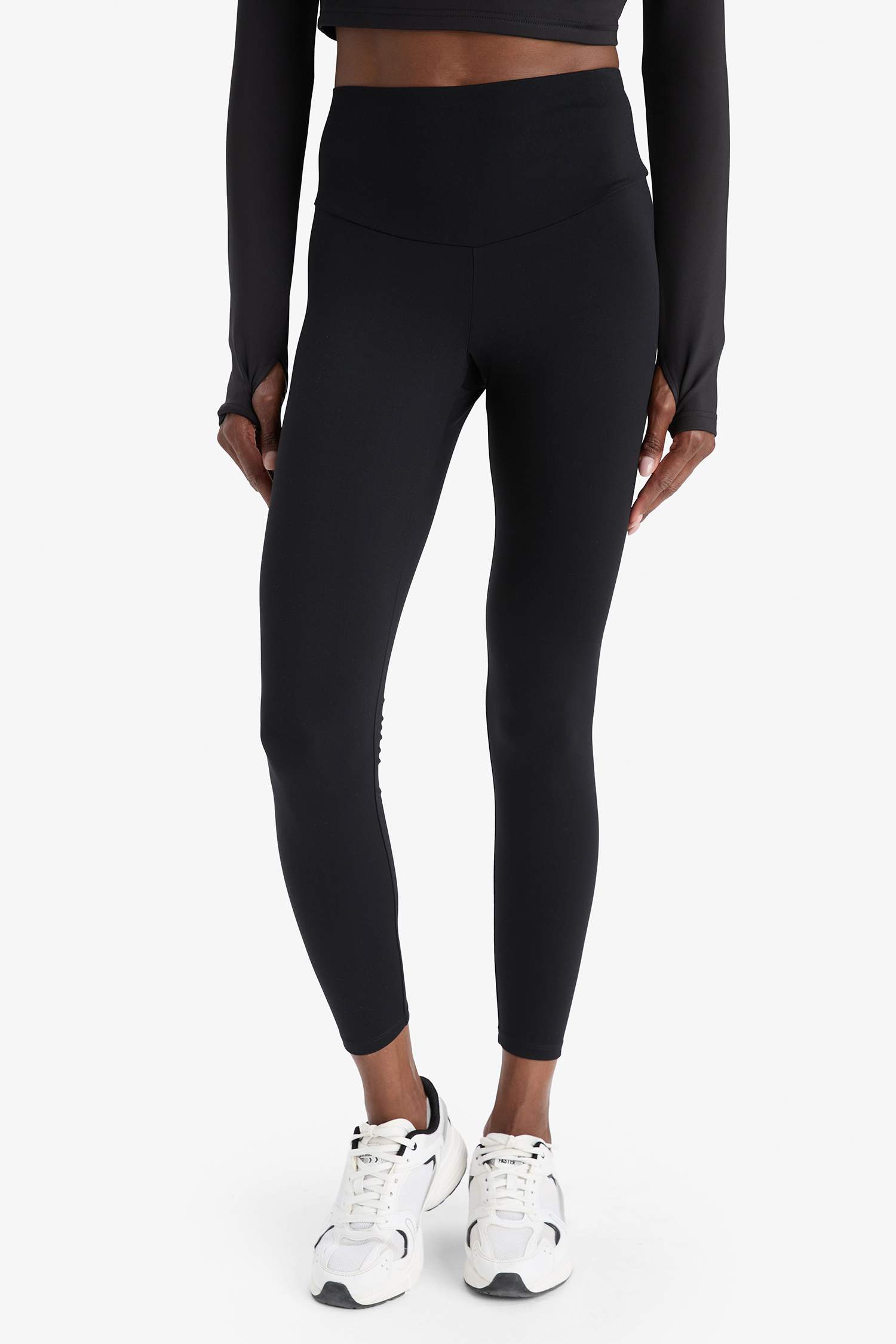 سروال ضيق طول الكوع