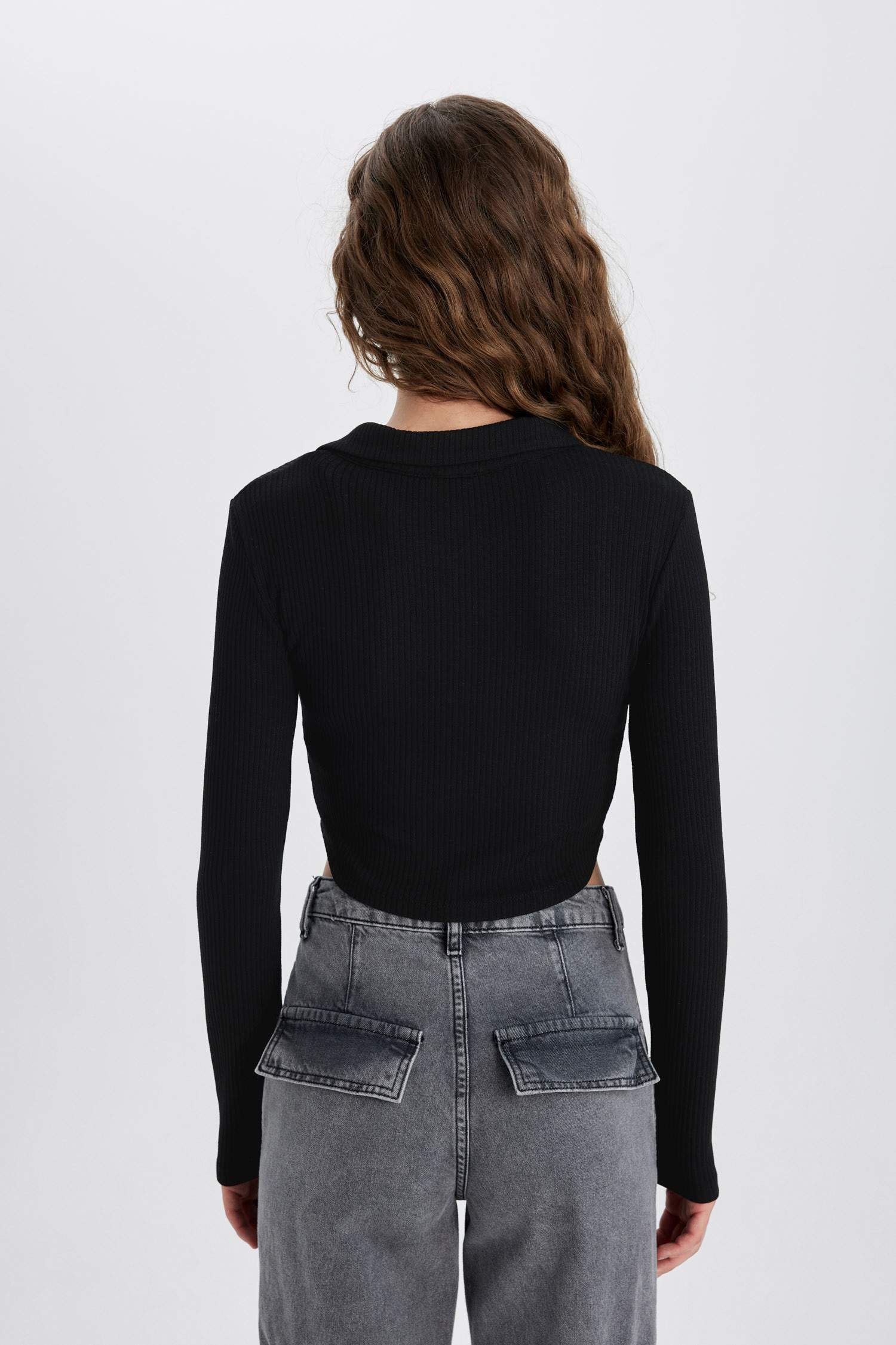 جاكيت سليم فيت مضلع بياخة بولو