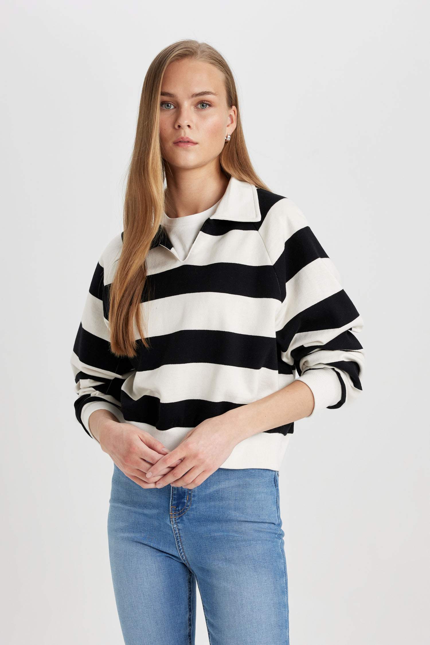 Crop Polo Yaka Çizgili Kalın Sweatshirt