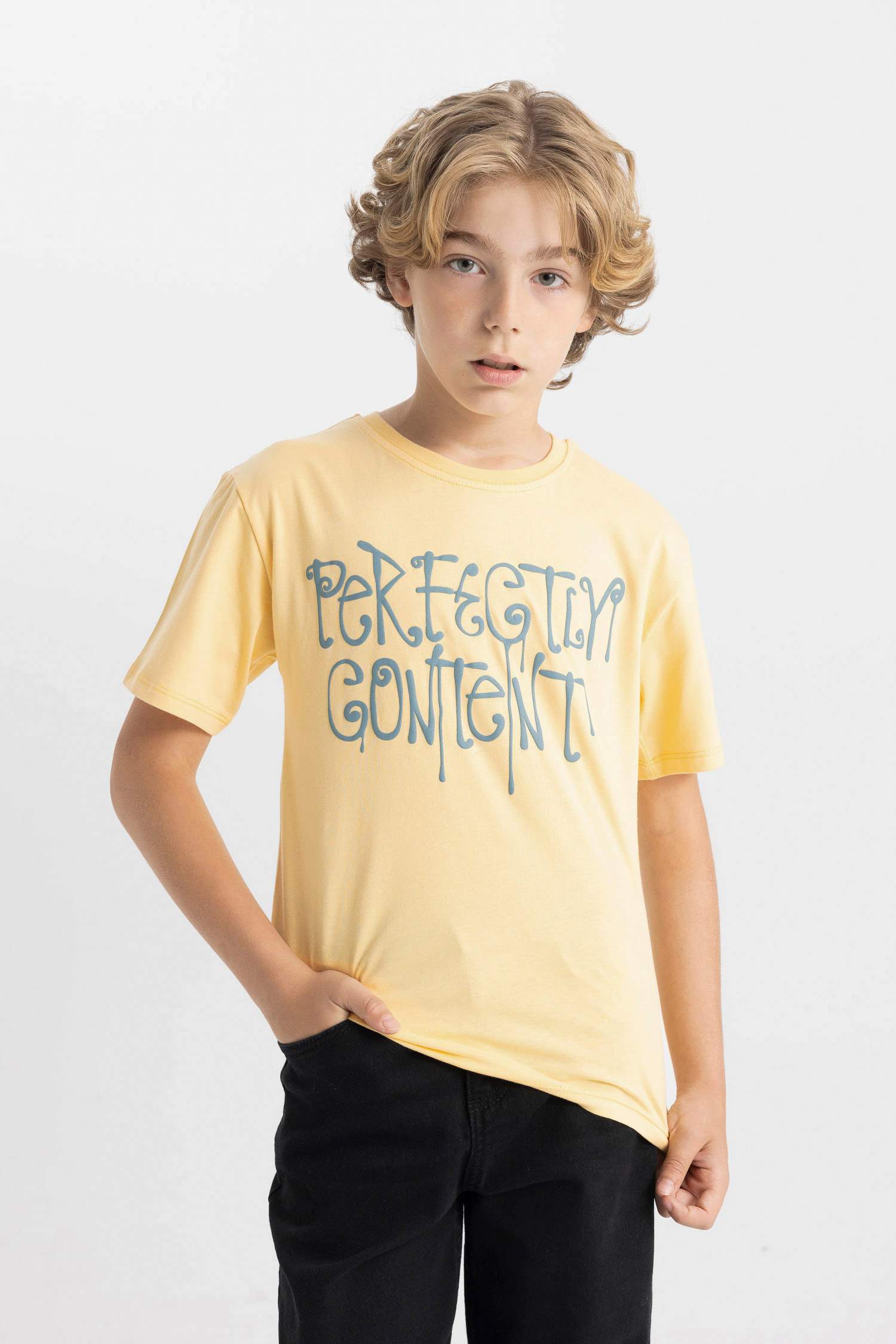 تيشيرت ولادي نص ردن مطبوع قصة عادية