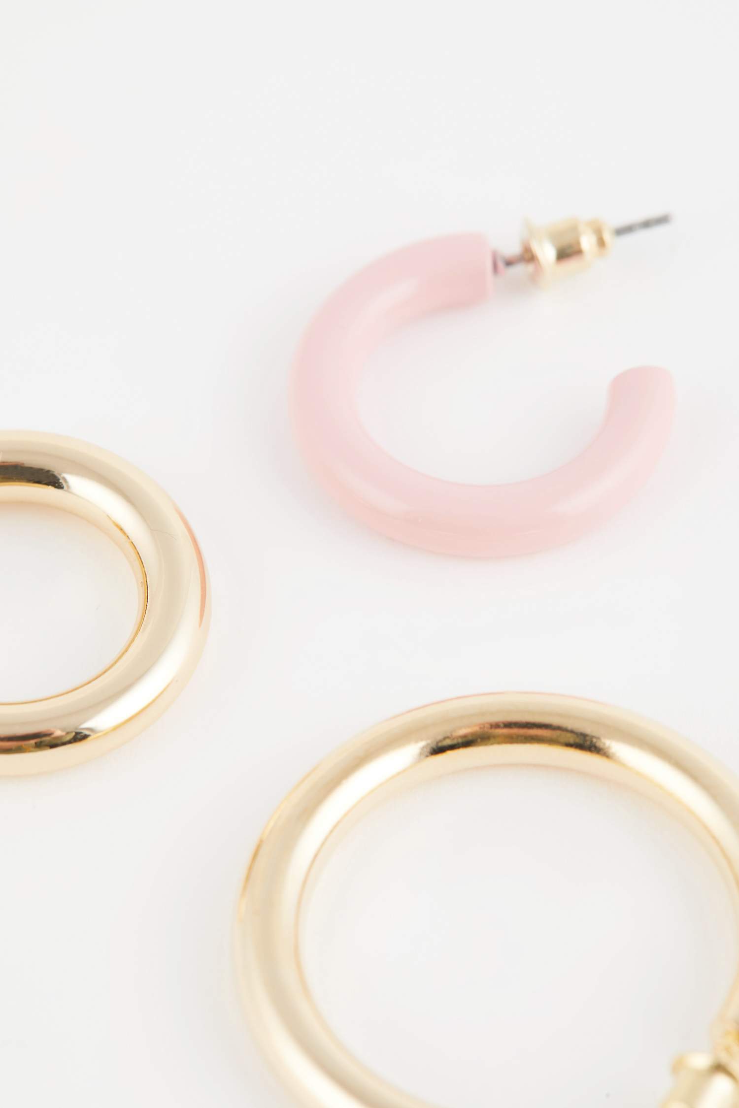Woman 3 Piece Hoop Gold Earrings