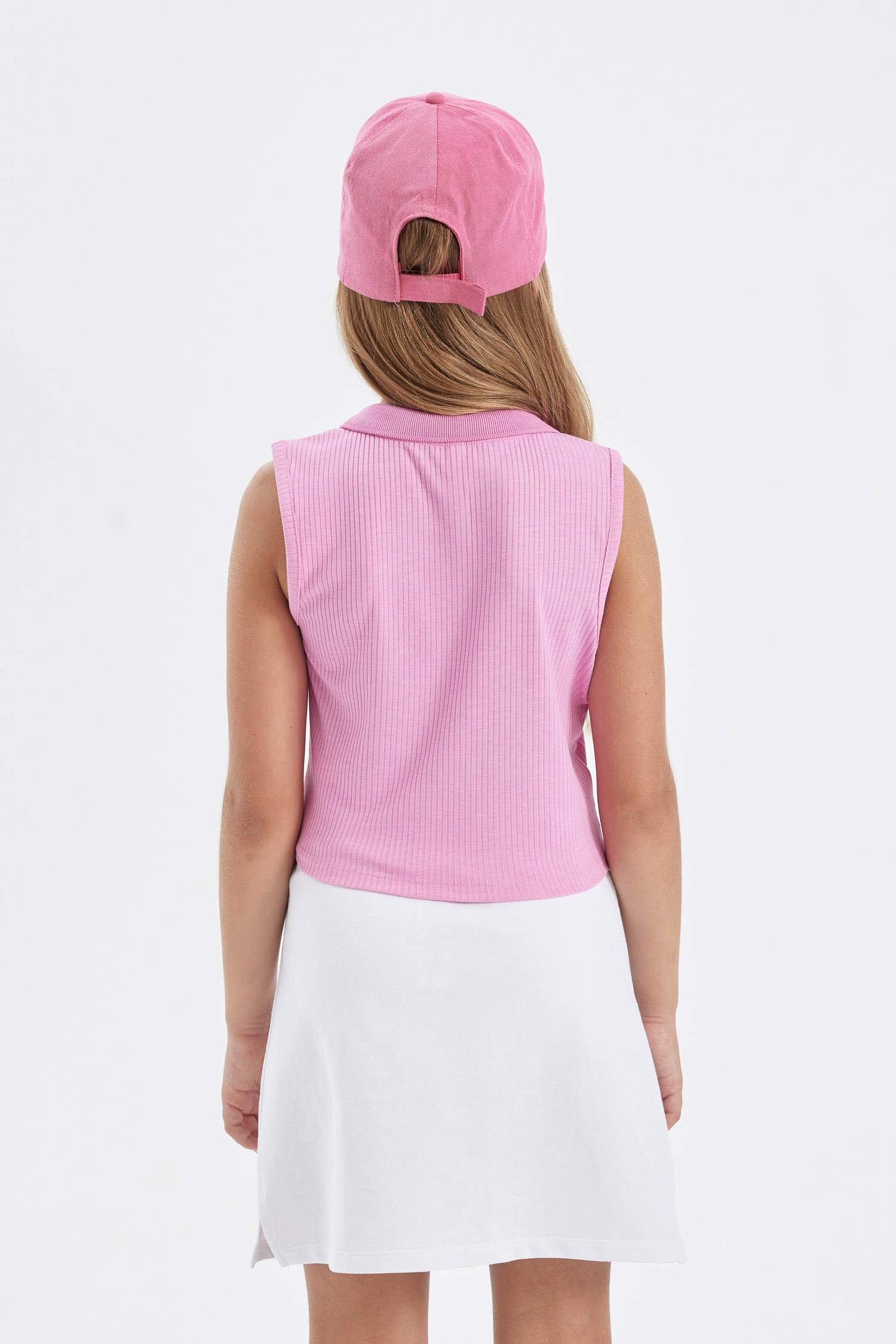 تيشيرت بناتي رياضي سليم فيت وياخة بولو