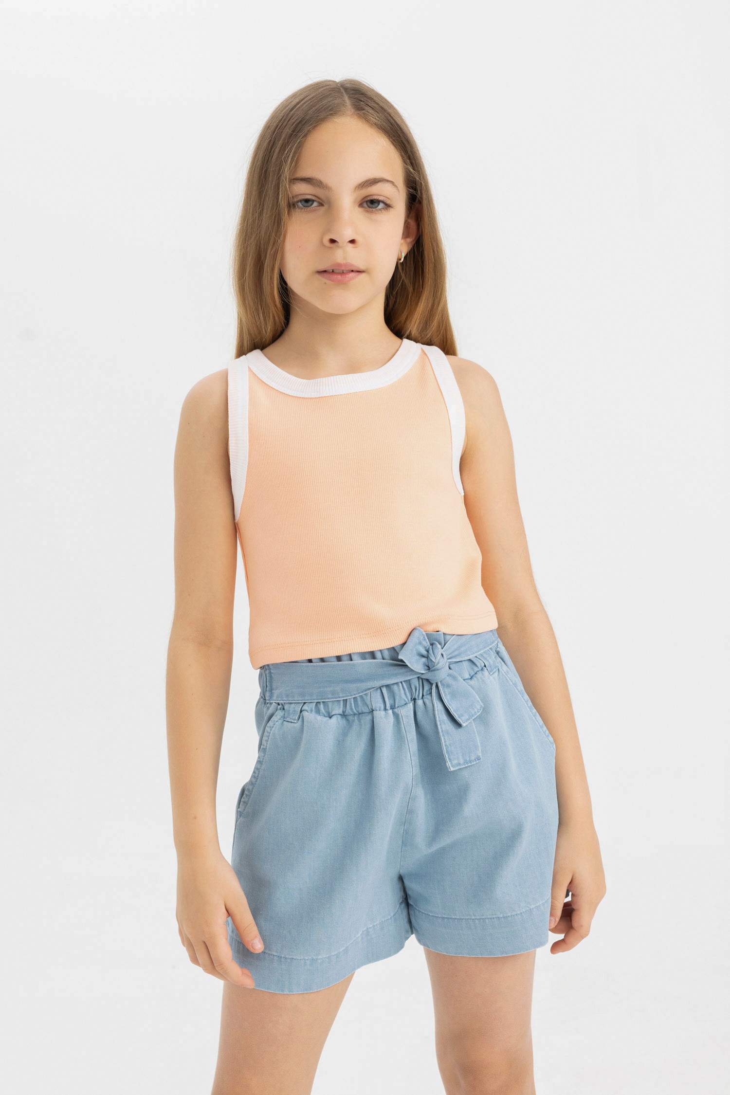 Girl Crew Neck Crop Top