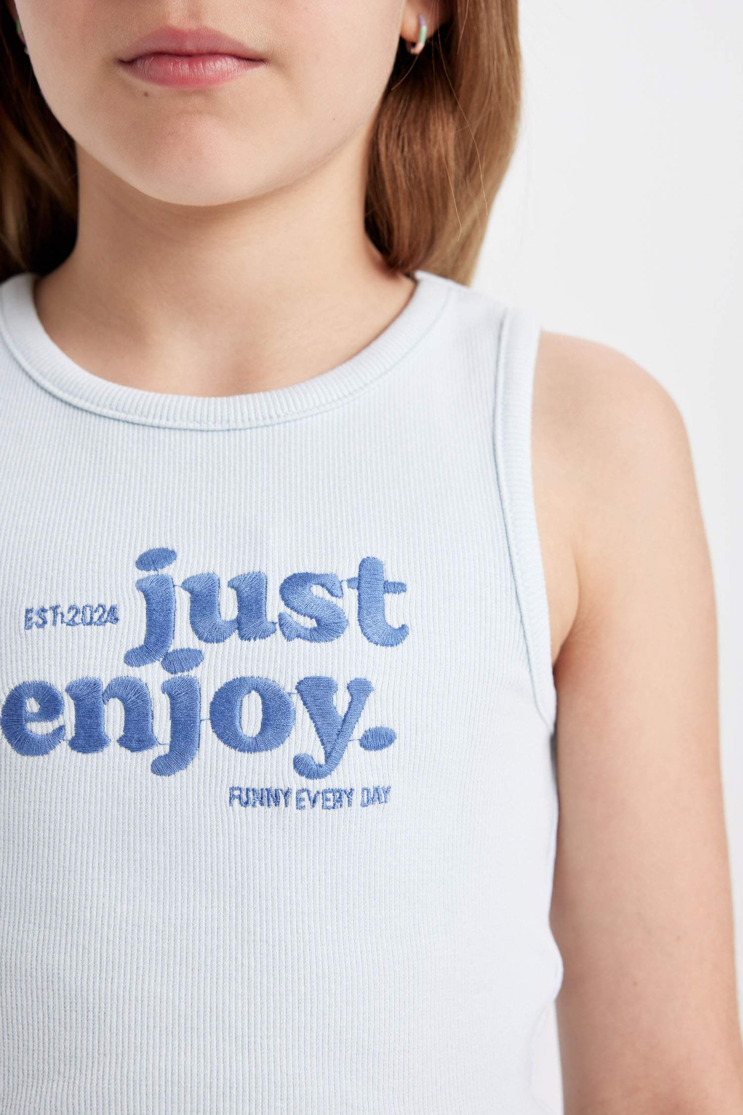 Kız Çocuk Bisiklet Yaka Baskılı Crop Atlet