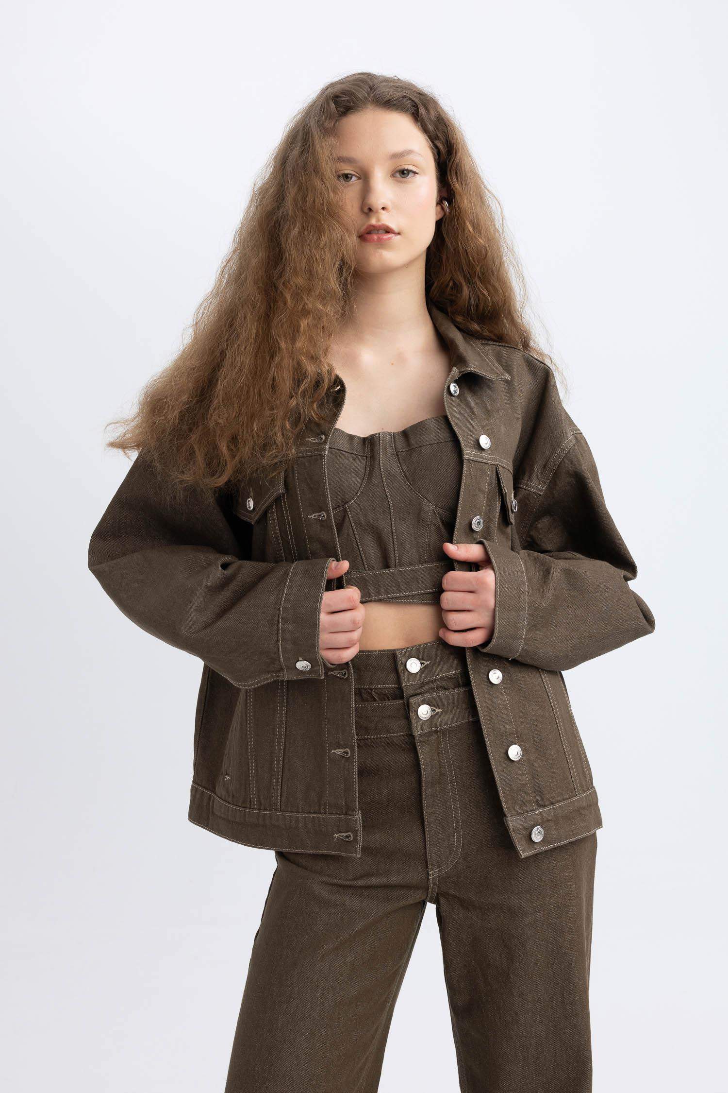 Oversize Geniş Kalıp Düğmeli Jean Ceket