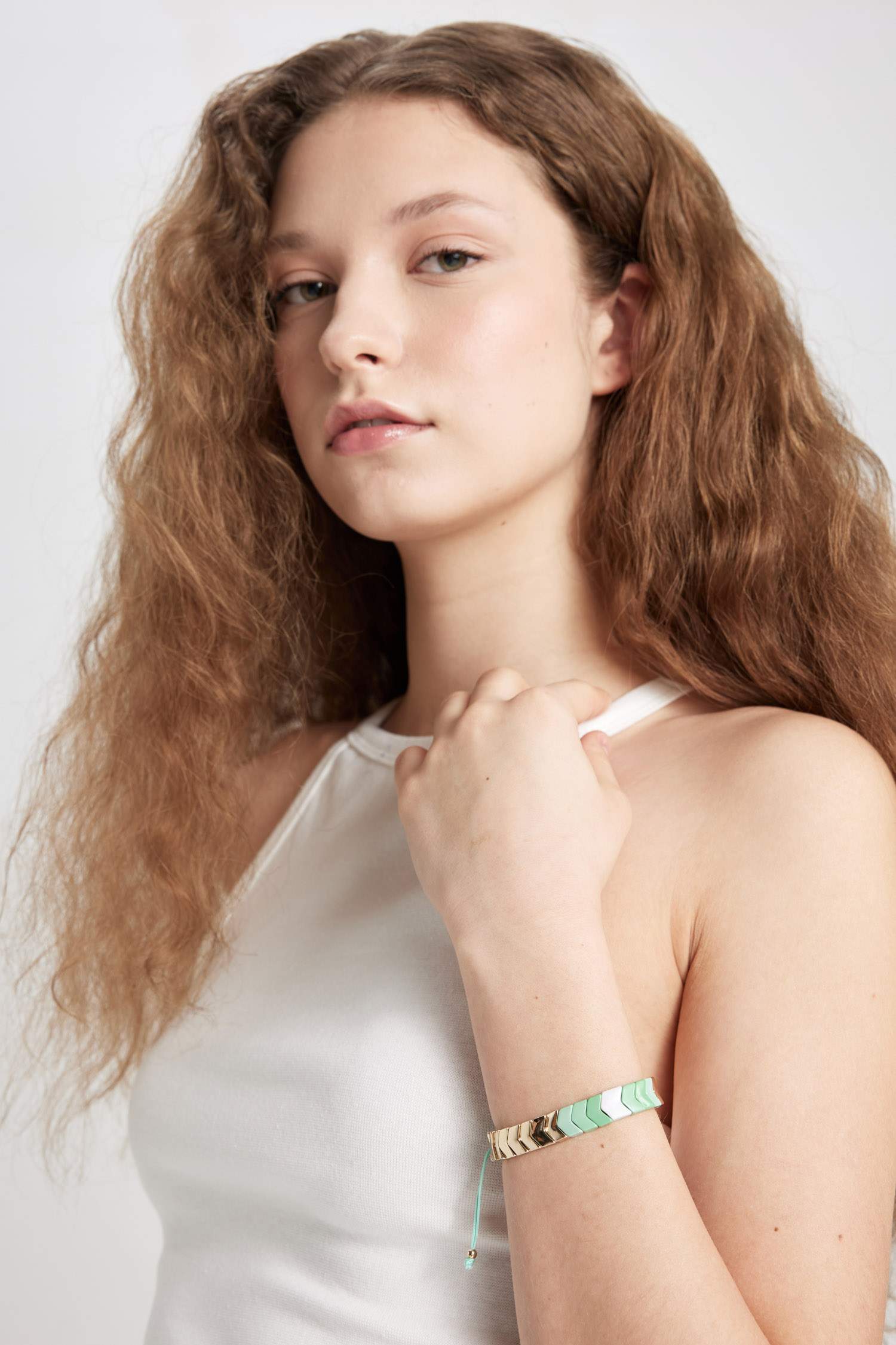 اسورة حريمي ذهبي اخضر