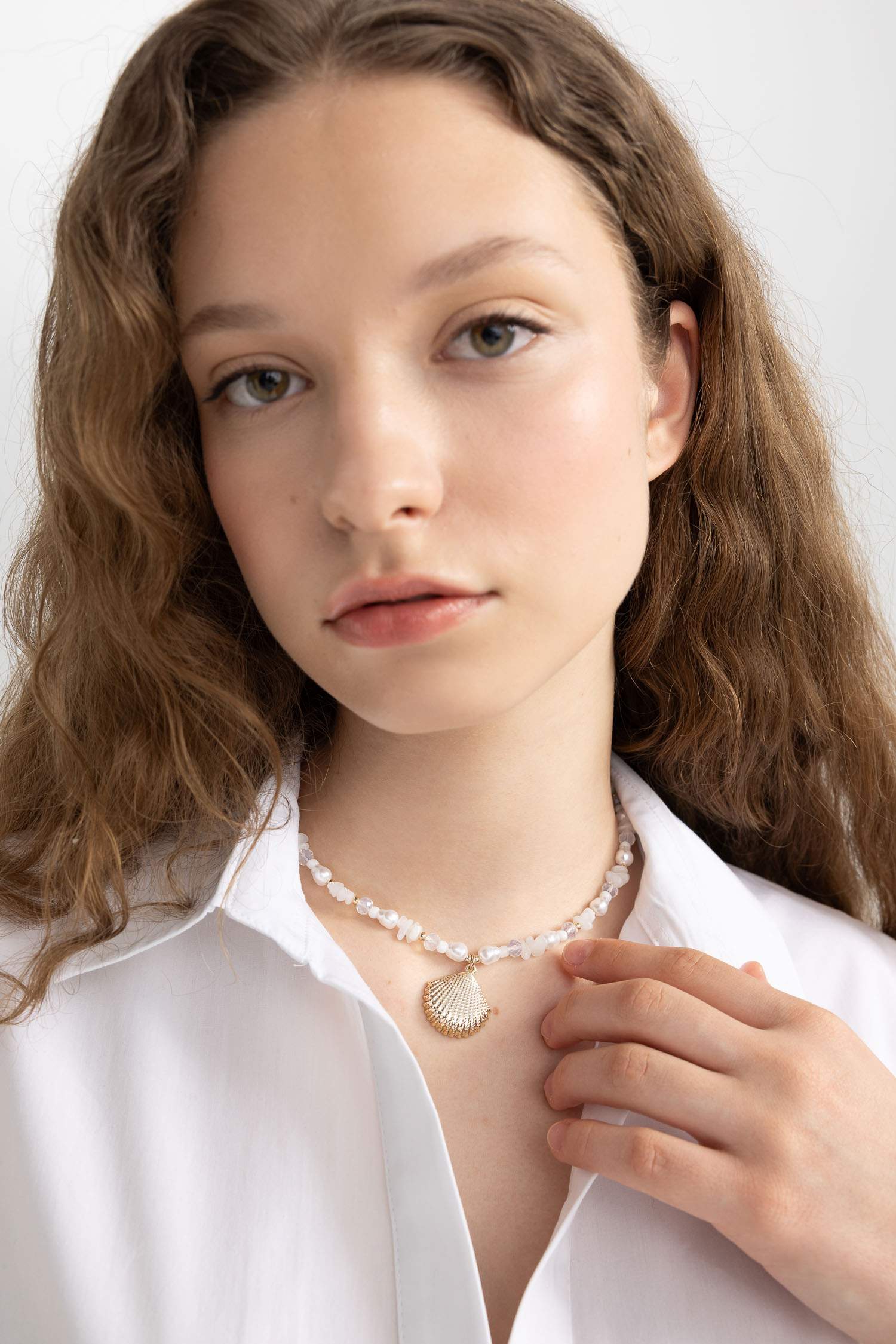 Әйелдерге алқа