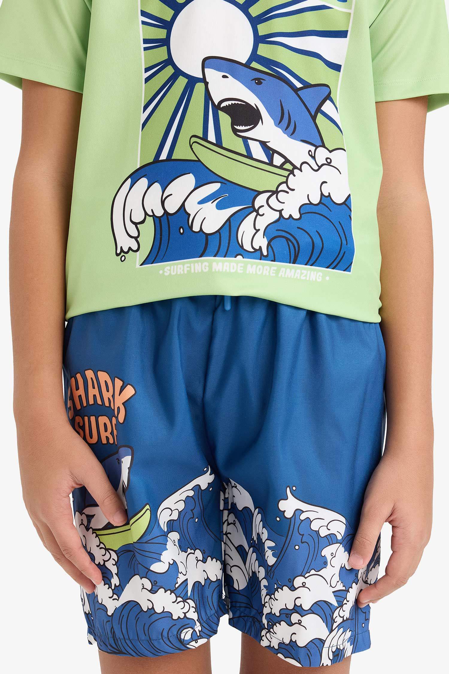 Erkek Çocuk Baskılı Kısa Kollu Şortlu 2'li Mayo Takım