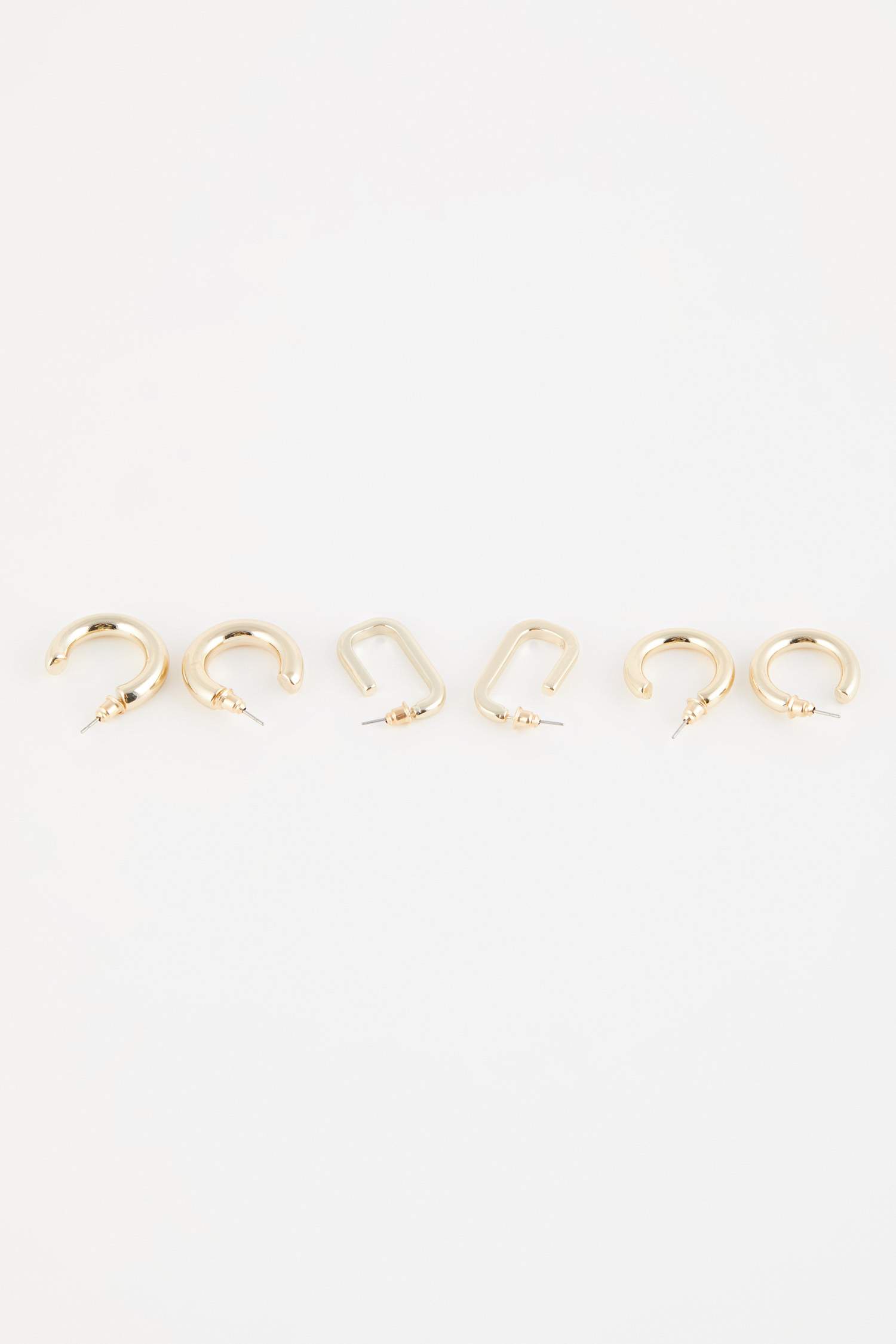 حلق حريمي ذهبي - 3 قطع