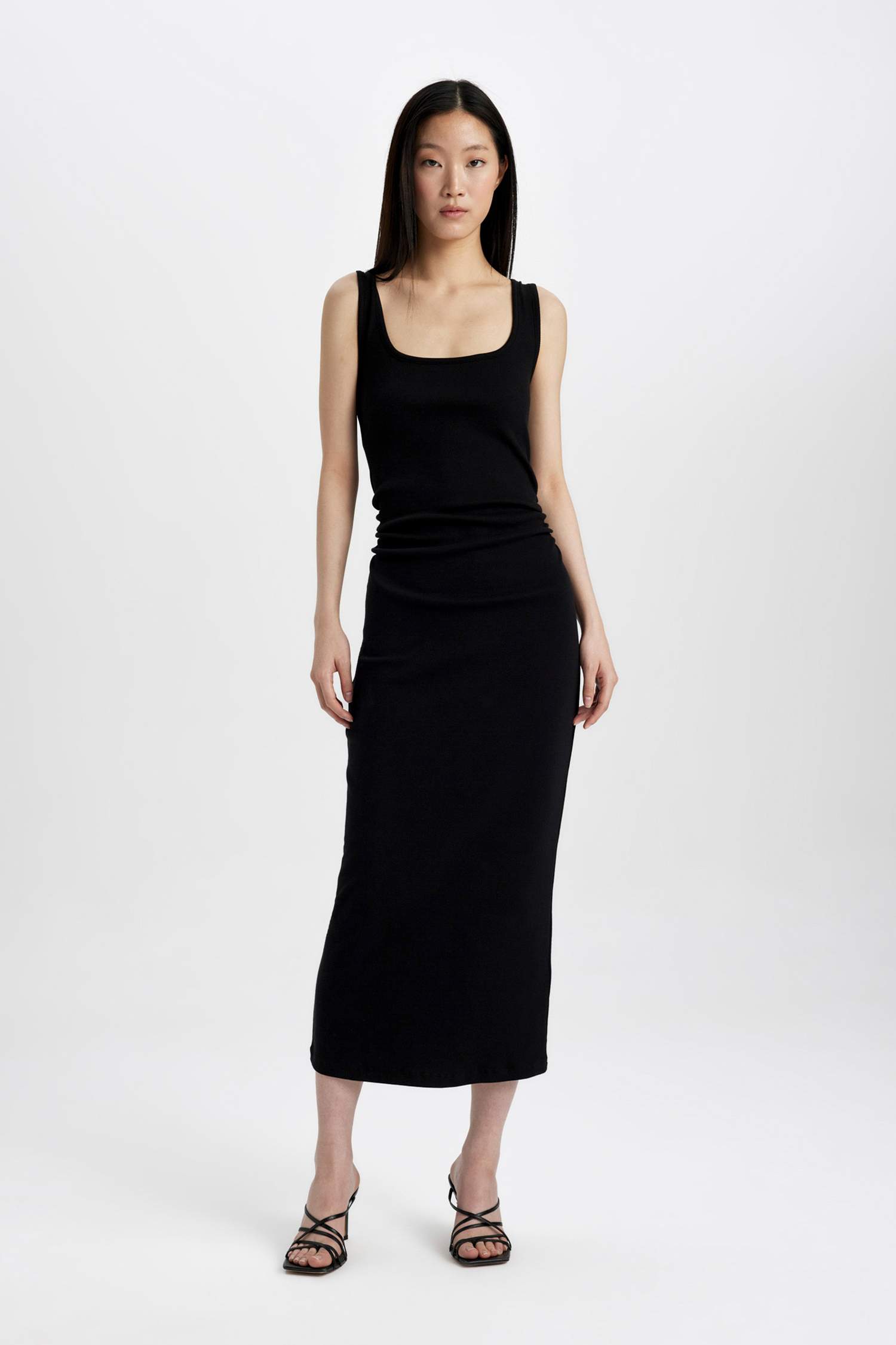 Straight Fit Kare Yaka Fitilli Kaşkorse Kolsuz Midi Elbise