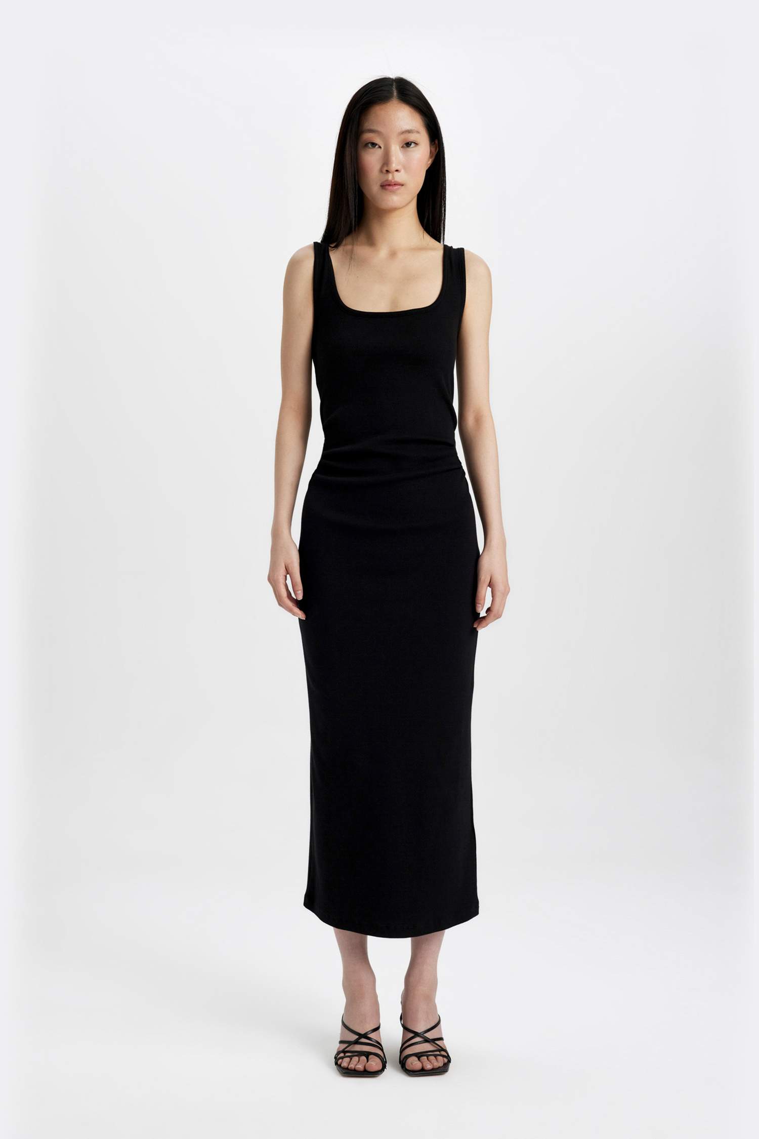 Straight Fit Kare Yaka Fitilli Kaşkorse Kolsuz Midi Elbise