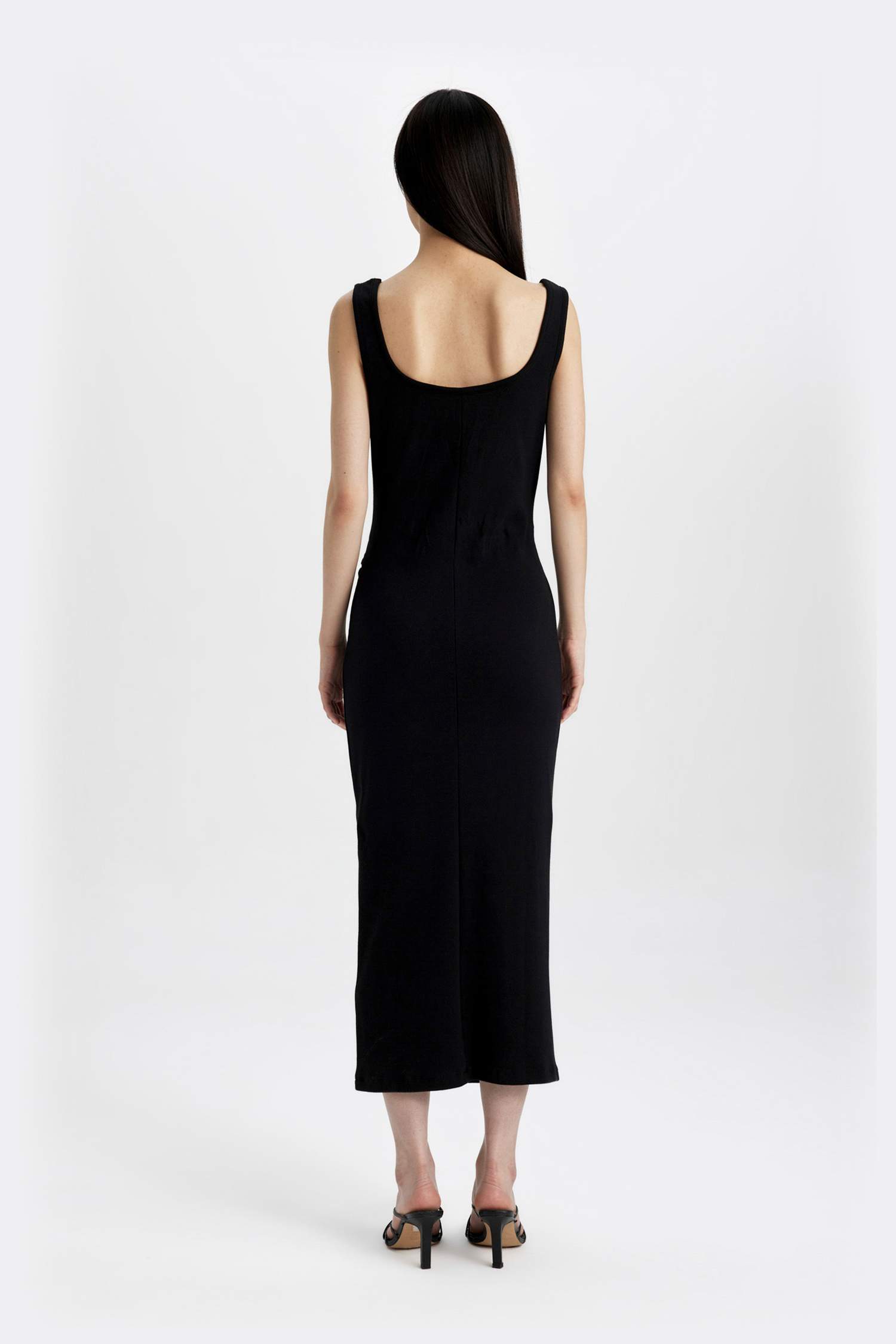 Straight Fit Kare Yaka Fitilli Kaşkorse Kolsuz Midi Elbise