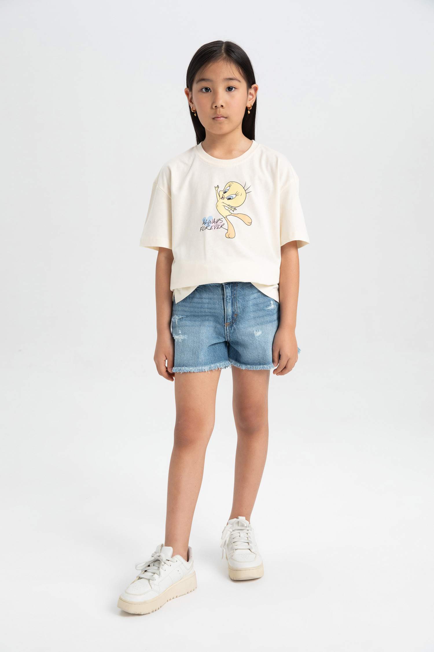 Girl Looney Tunes Oversize Fit Crew Neck T-Shirt