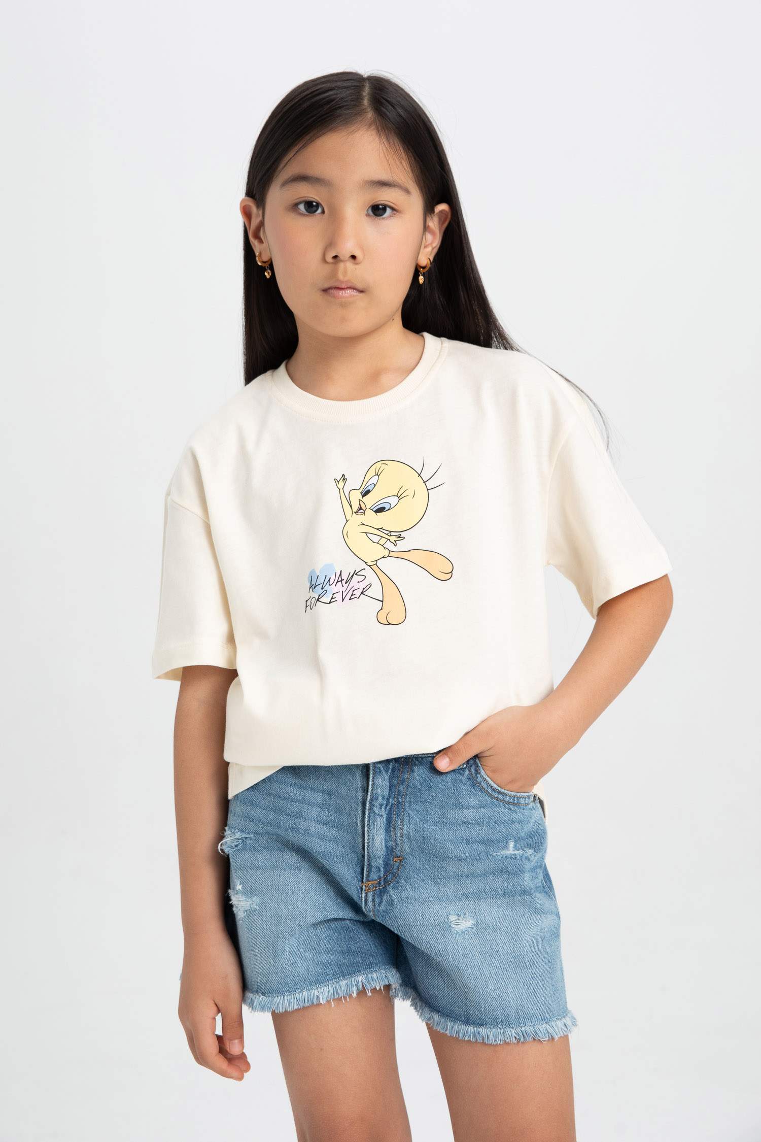 Girl Looney Tunes Oversize Fit Crew Neck T-Shirt