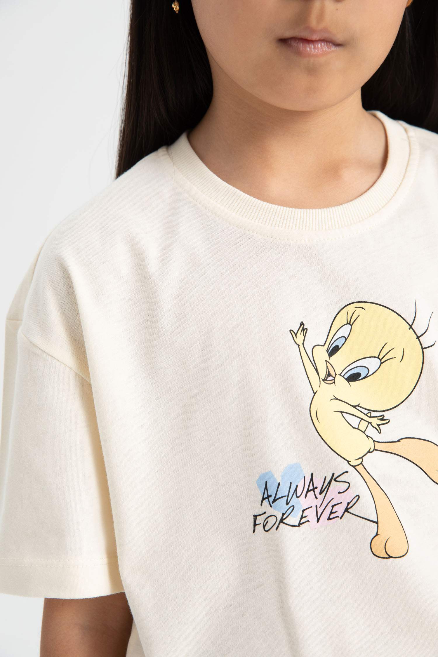Girl Looney Tunes Oversize Fit Crew Neck T-Shirt