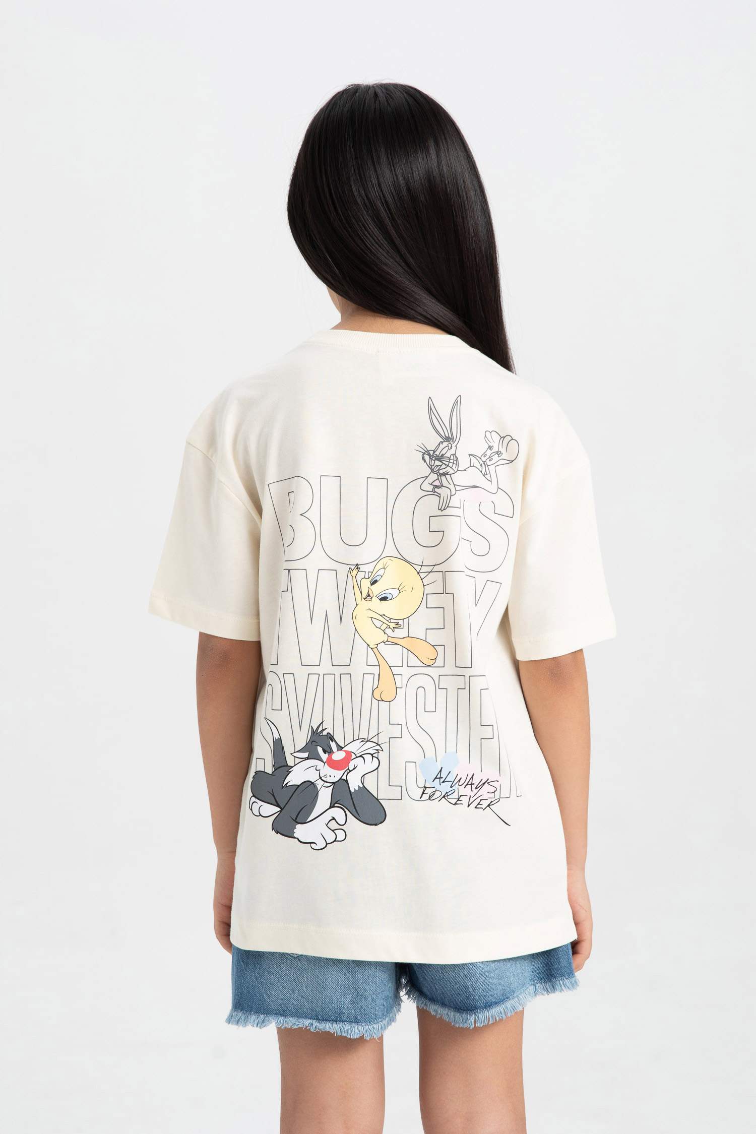 Girl Looney Tunes Oversize Fit Crew Neck T-Shirt
