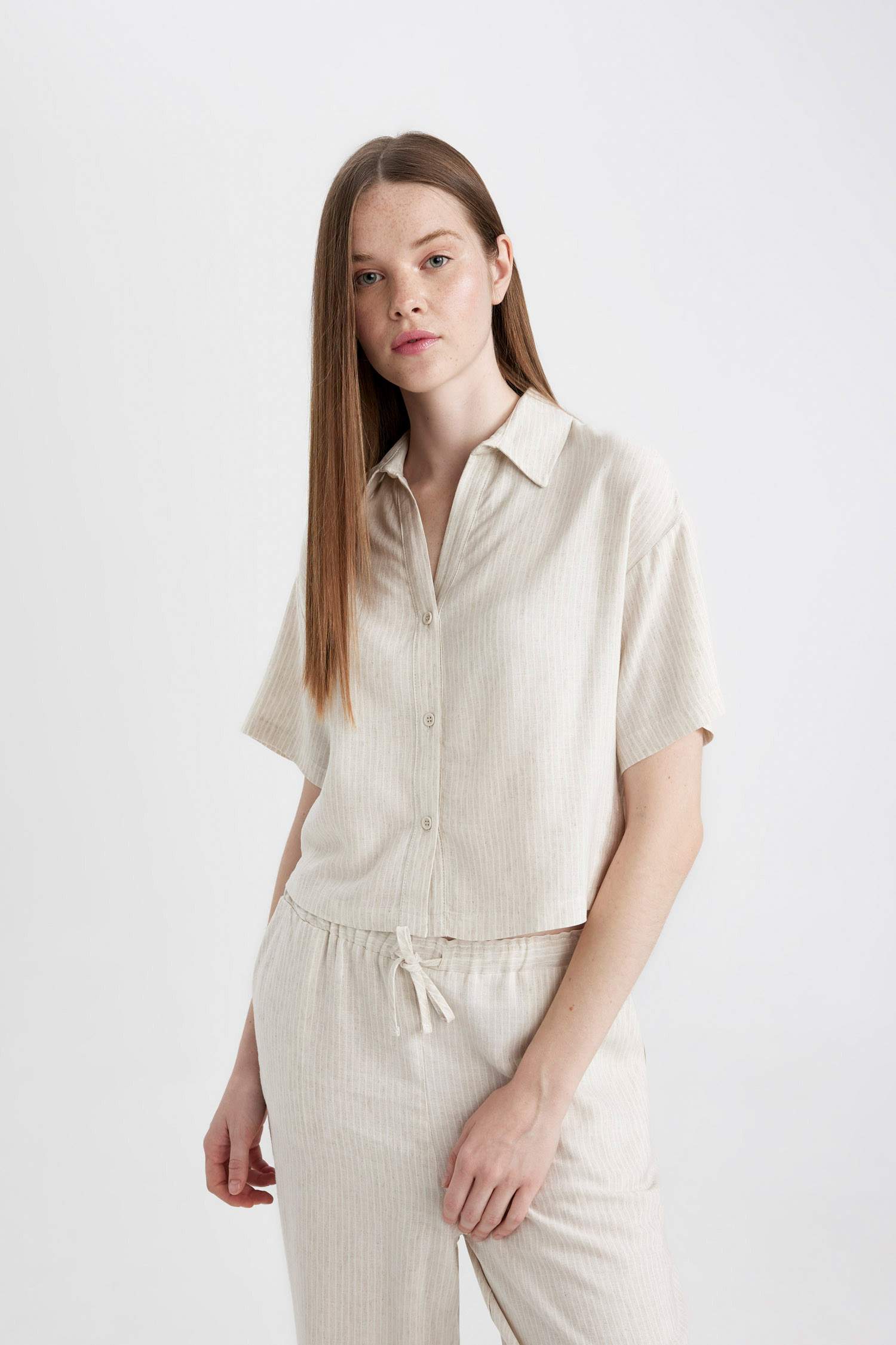 Рубашка оверсайз с коротким рукавом