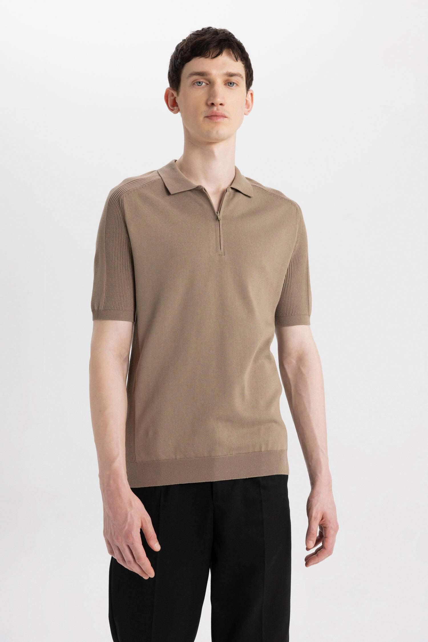 Slim Fit Polo Collar Knitwear Polo T-Shirt