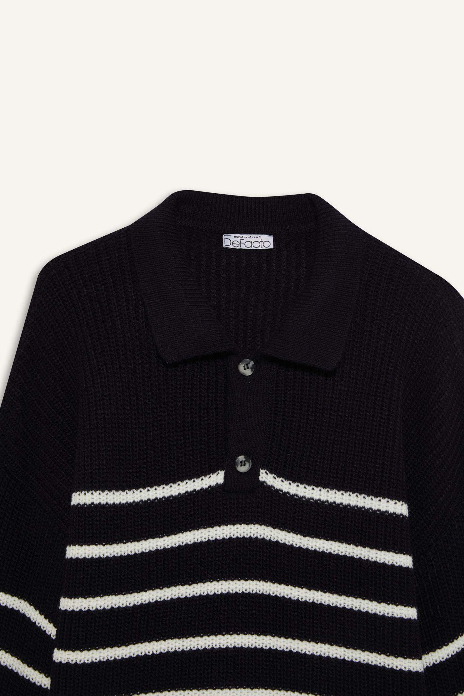 Relax Fit Polo Collar Buttoned Stripped Knit Pullover