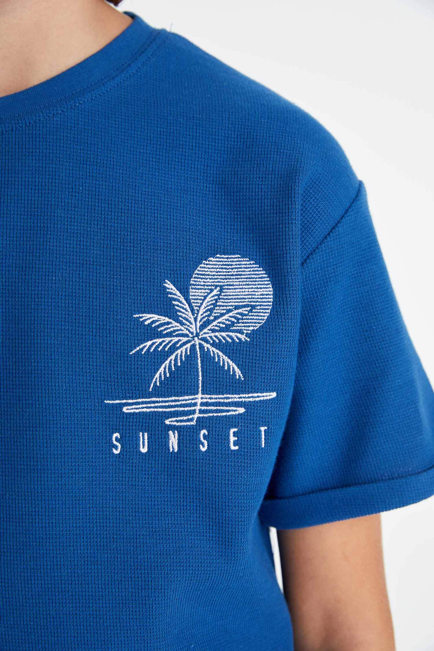 Boy Crew Neck Embroidered Waffle Short Sleeve T-shirt