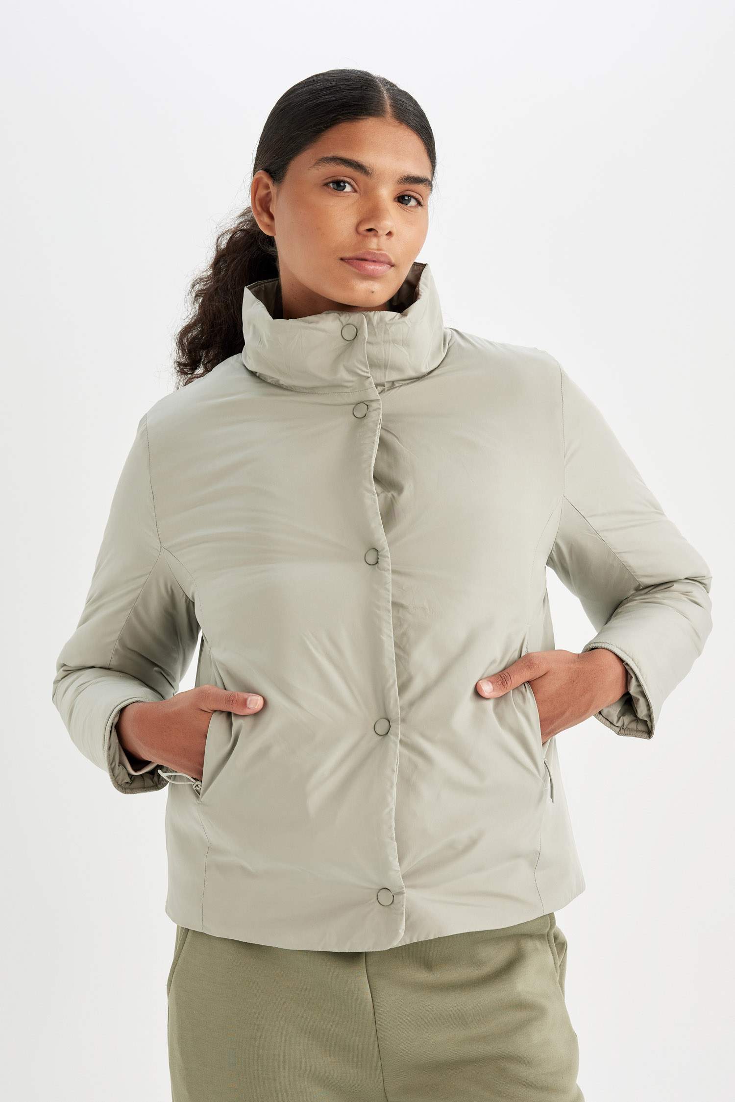 DeFactoFit Waterproof Stand Collar Light Jacket