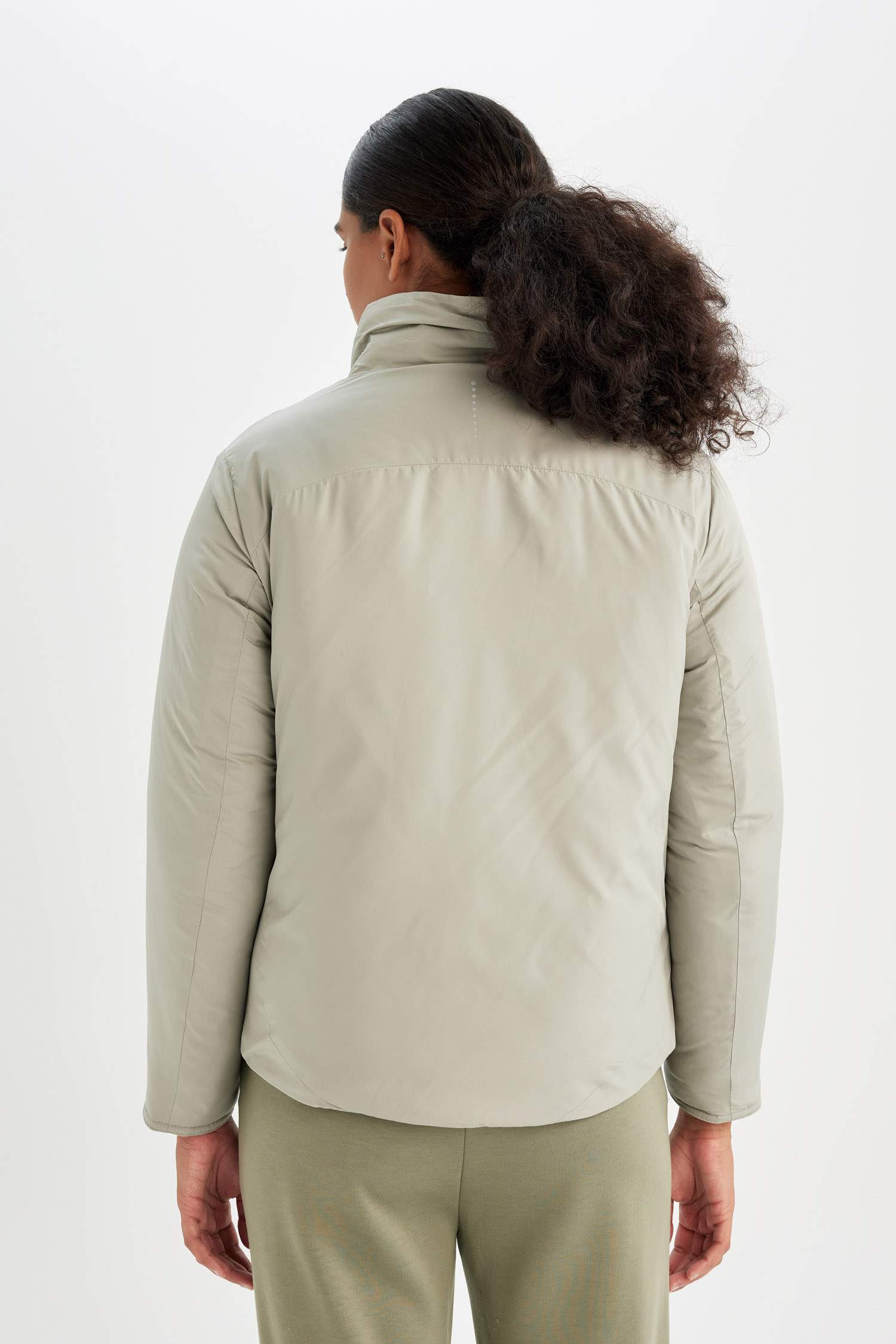 DeFactoFit Waterproof Stand Collar Light Jacket