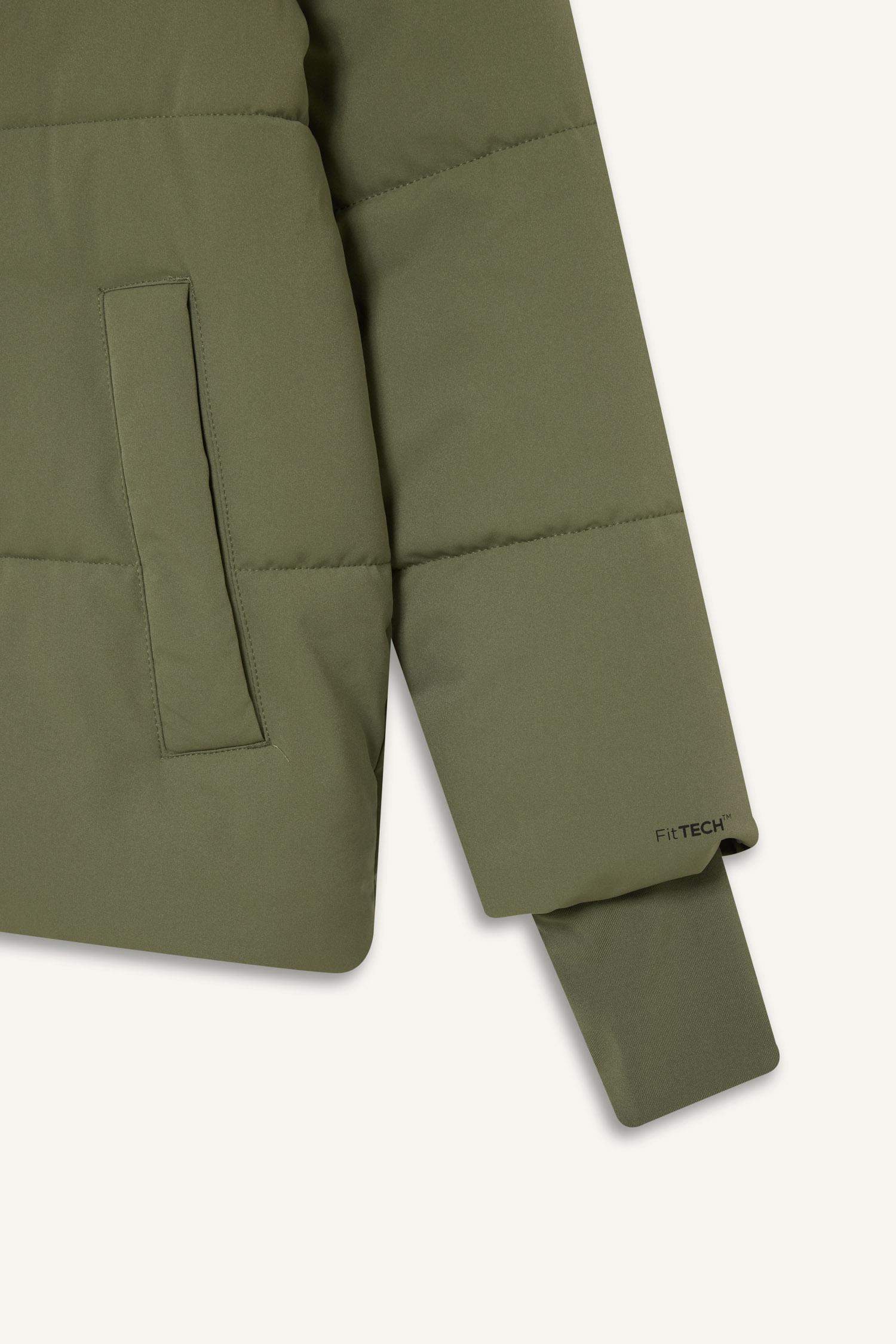 Sıcak Tutan Şişme Mont Su Geçirmez Rüzgar Geçirmez Parmak Geçmeli Dik Yaka Fermuarlı Cepli