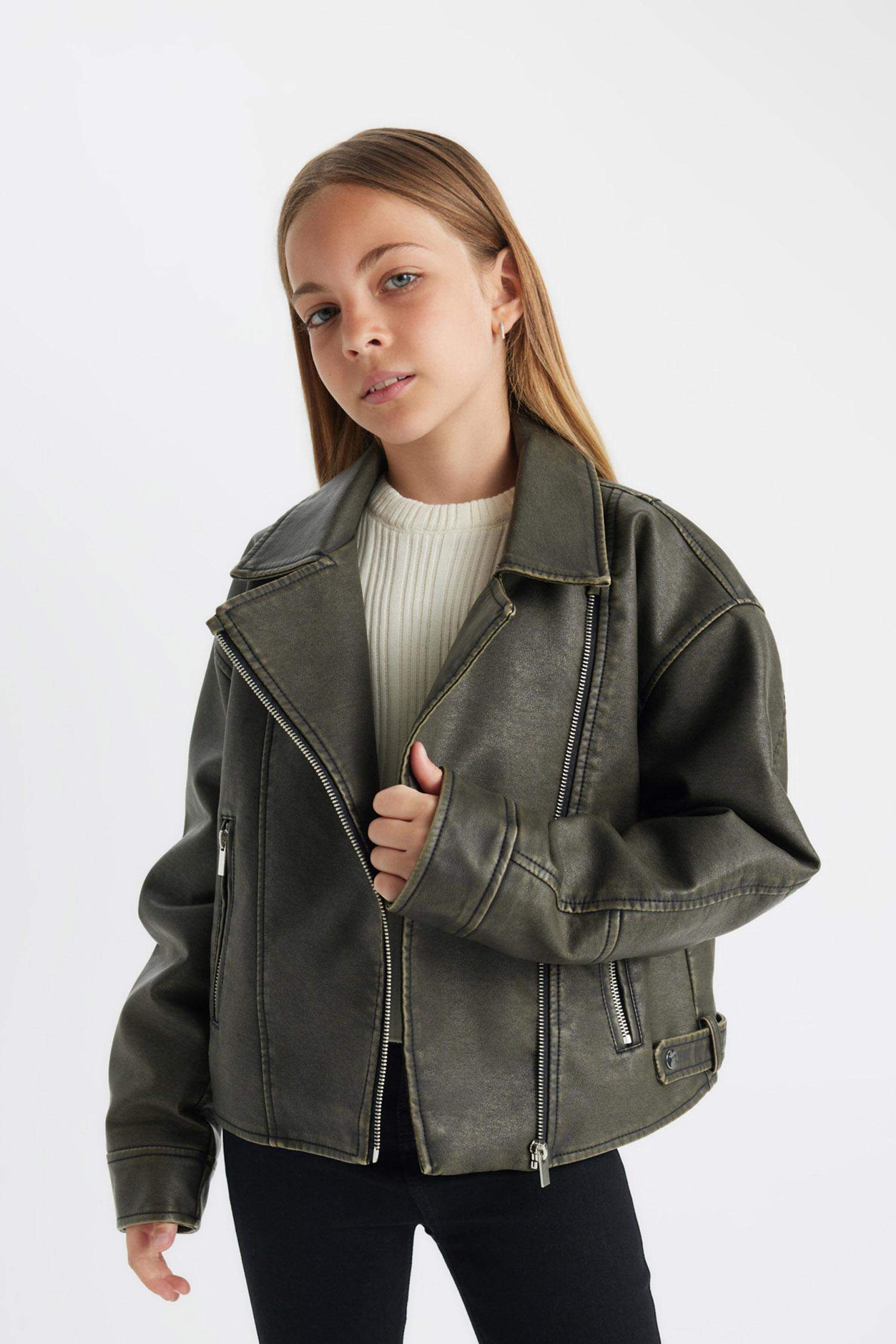 جاكيت بناتي جلد صناعي وتر برووف وياقة جاكيت