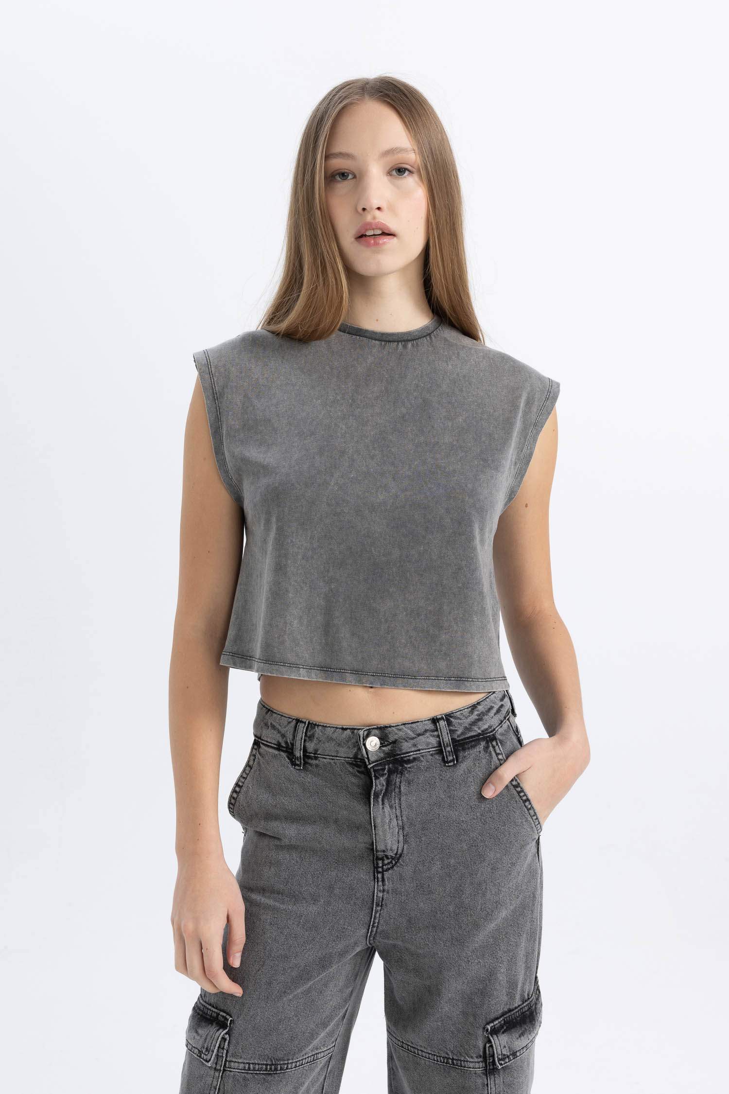 Coool Loose Fit Yıkamalı Soluk Efektli Atlet