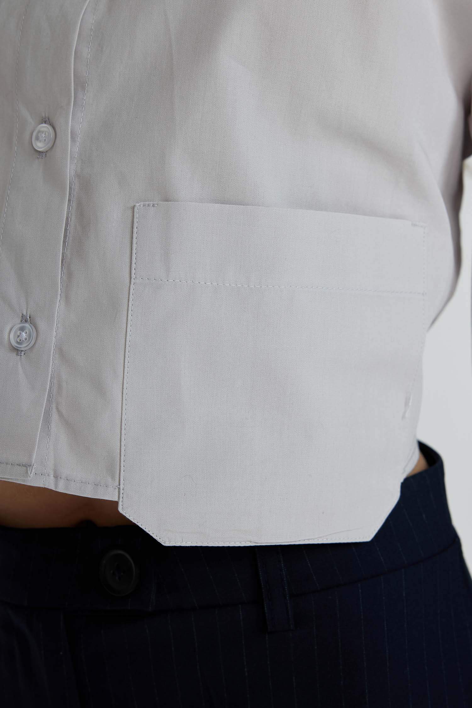 قميص كم طويل واسع بوبلين