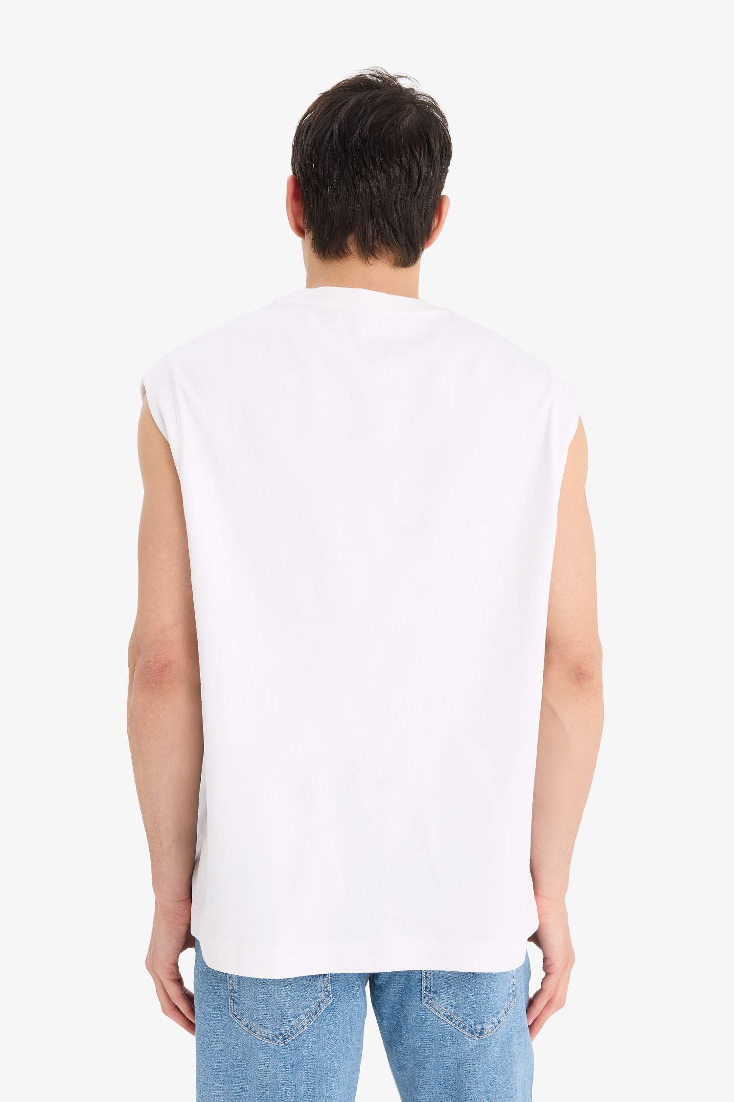 Boxy Fit Printed Crew Neck Sleeveless Tank Top