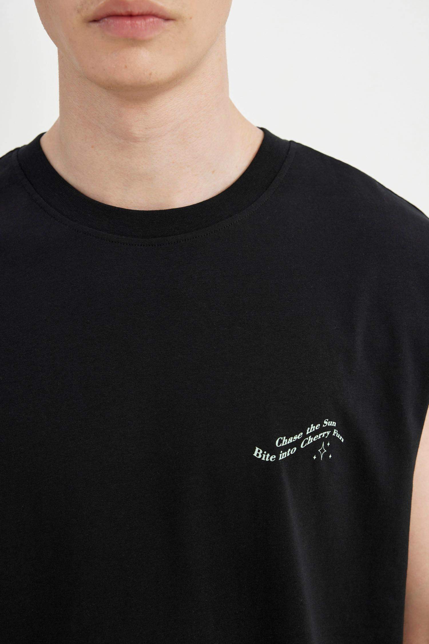 Boxy Fit Printed Crew Neck Sleeveless T-Shirt