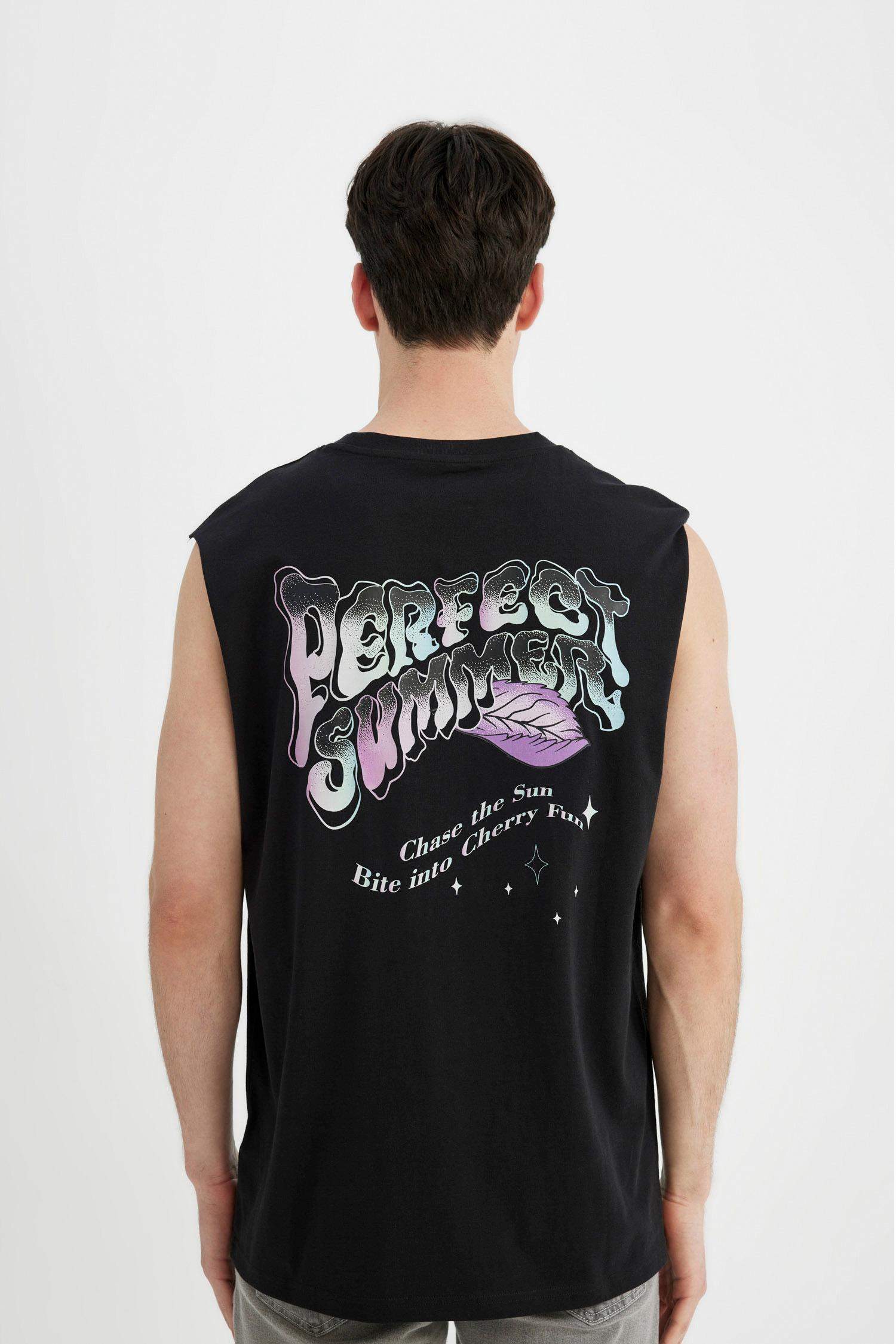 Boxy Fit Printed Crew Neck Sleeveless T-Shirt