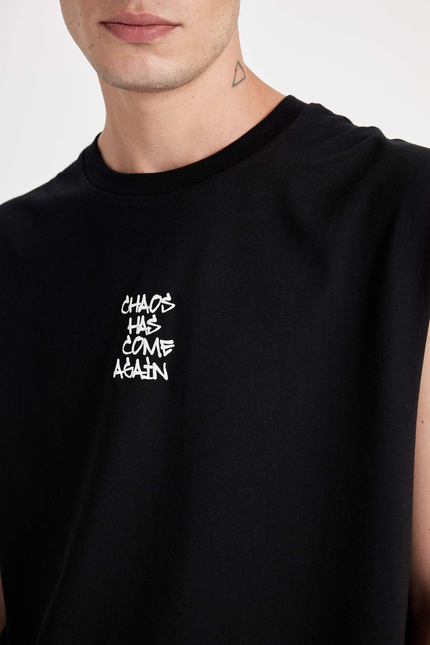 Boxy Fit Printed Crew Neck Tank Top