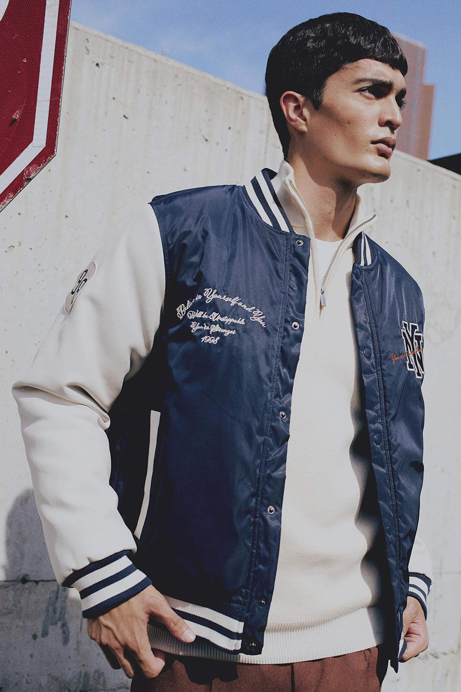 Su Geçirmez Bomber Mont Ceket Oversize Geniş Kalıp Kolej Yaka Çıtçıtlı Cepli Nakışlı Mevsimlik Hafif