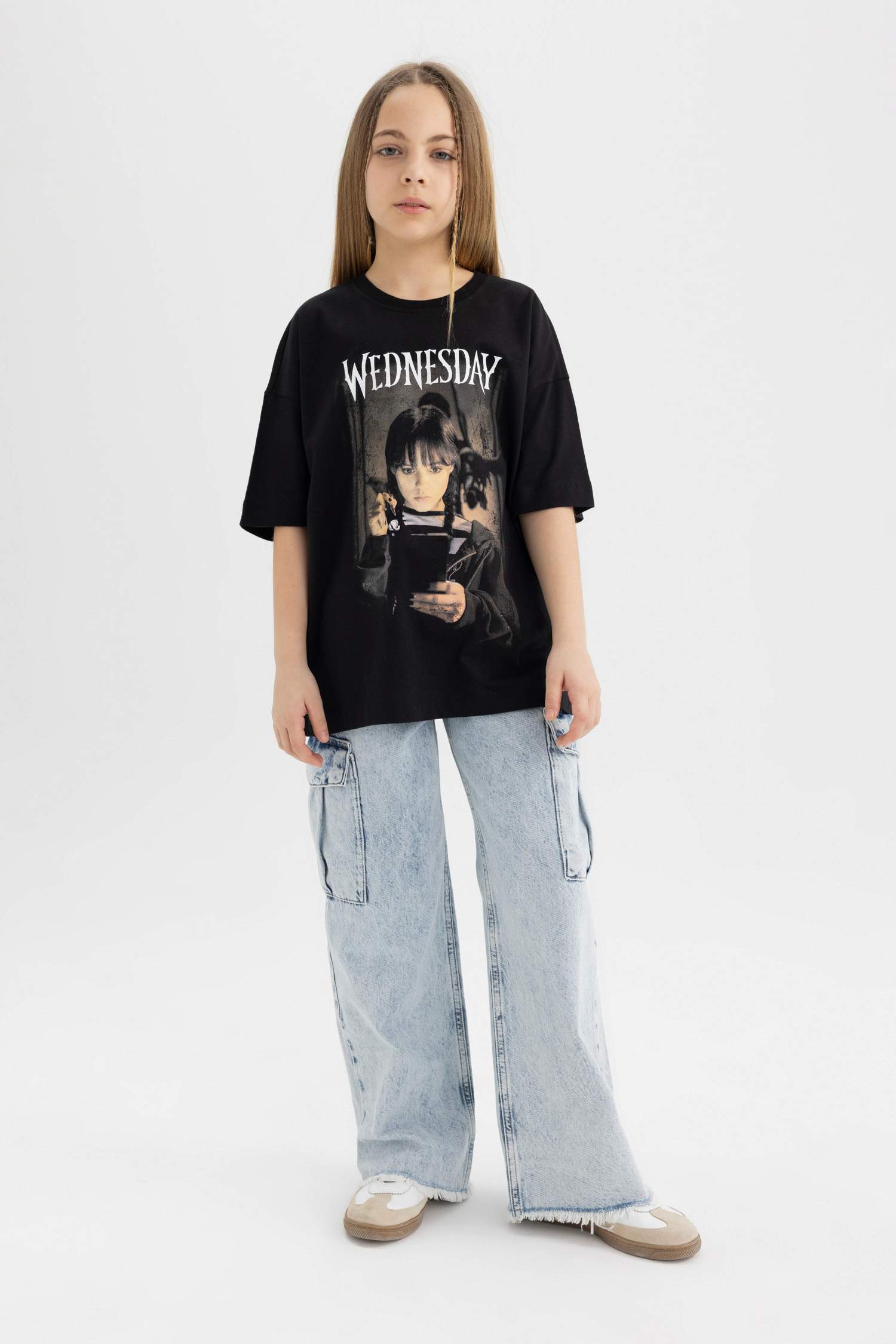 Kız Çocuk Wednesday Oversize Geniş Kalıp Bisiklet Yaka Kısa Kollu Tişört