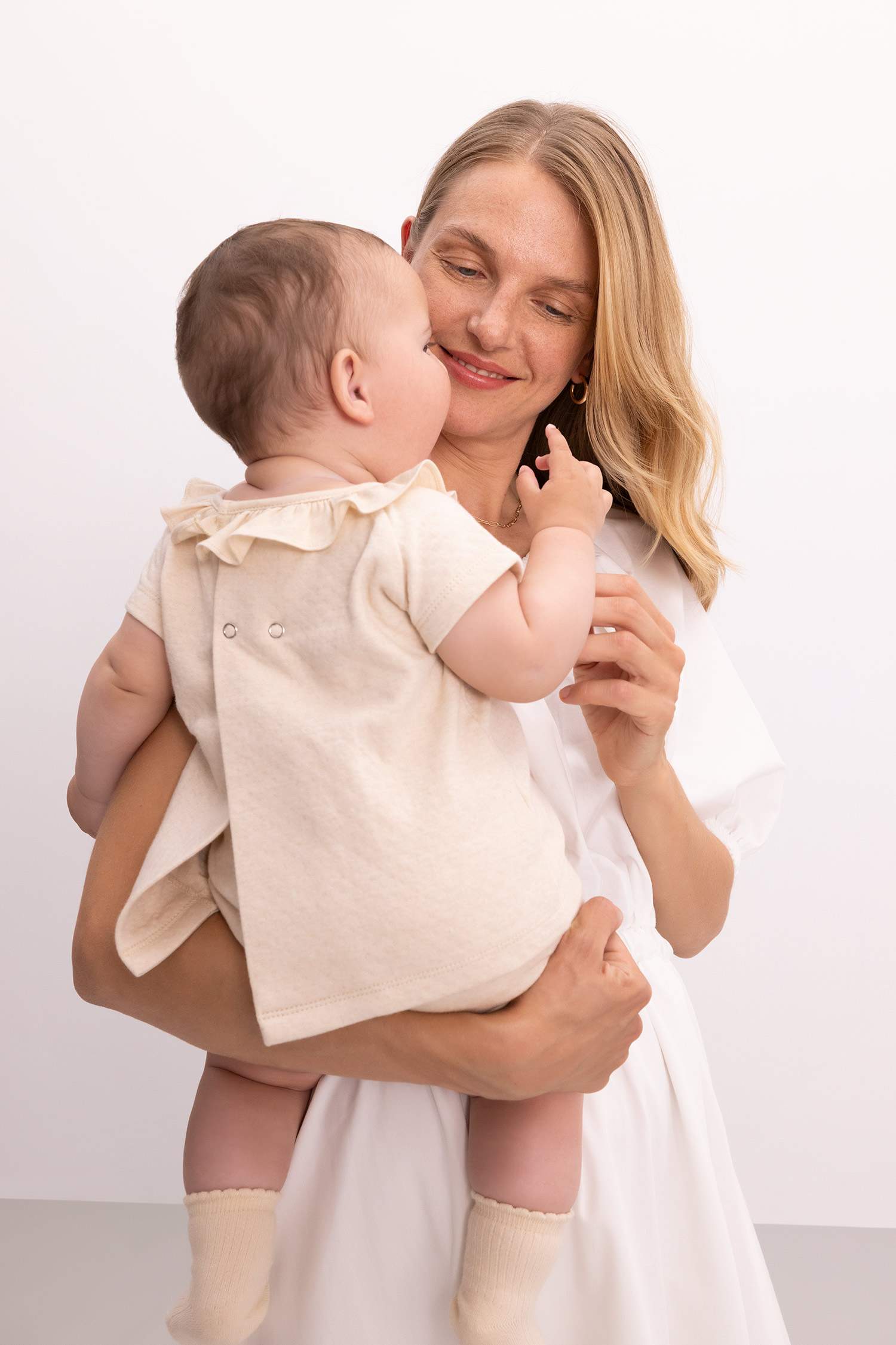 Baby Girl Ruffle Blouse Shorts 2 Piece Set