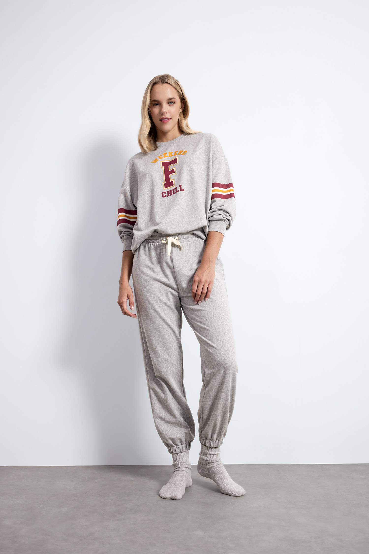 Pijama Takım Bisiklet Yaka Baskılı Uzun Kollu Sweatshirt Uzun Alt-Fall in Love